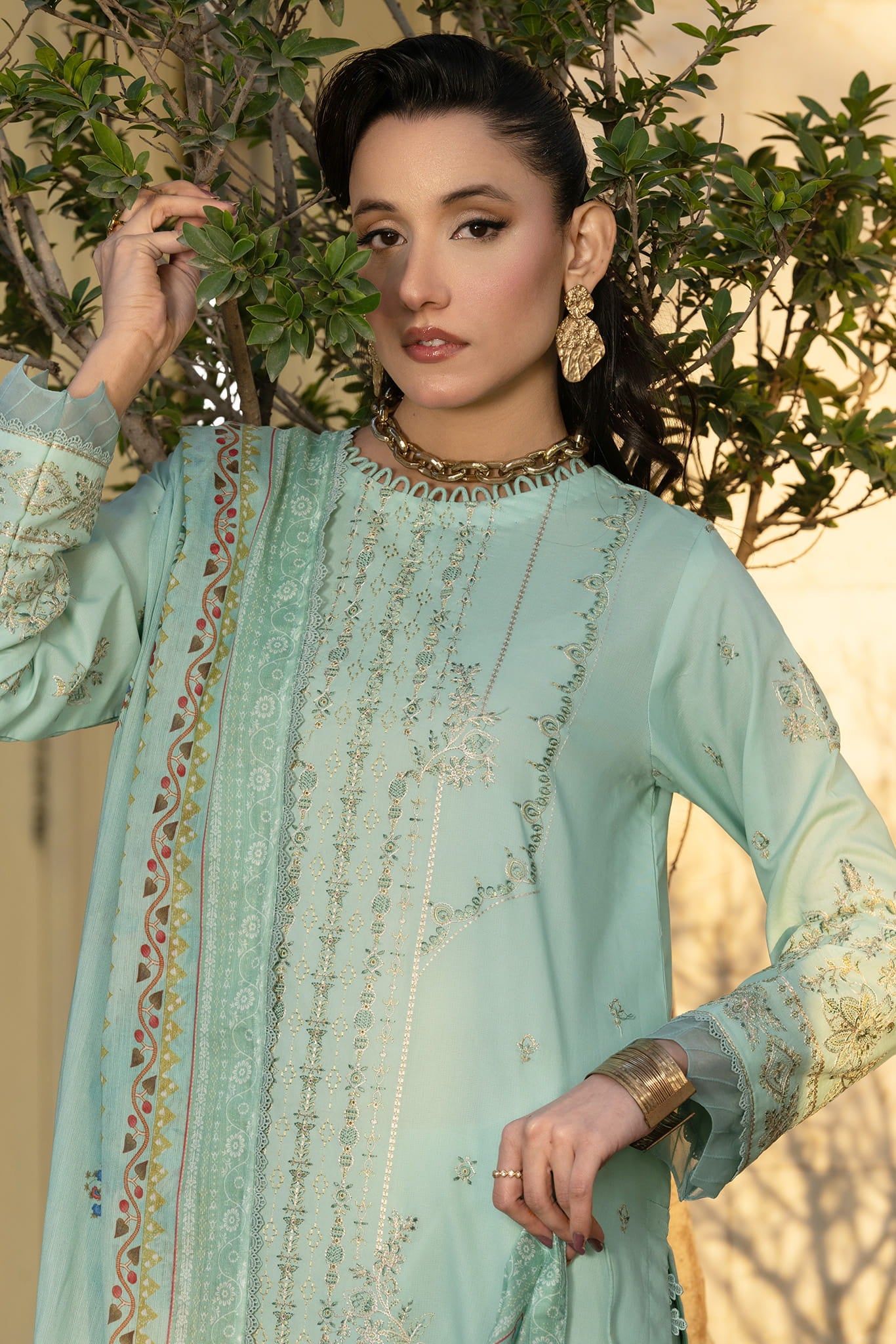 3 Piece Unstitched Cambridge Blue Luxury Embroidered Lawn