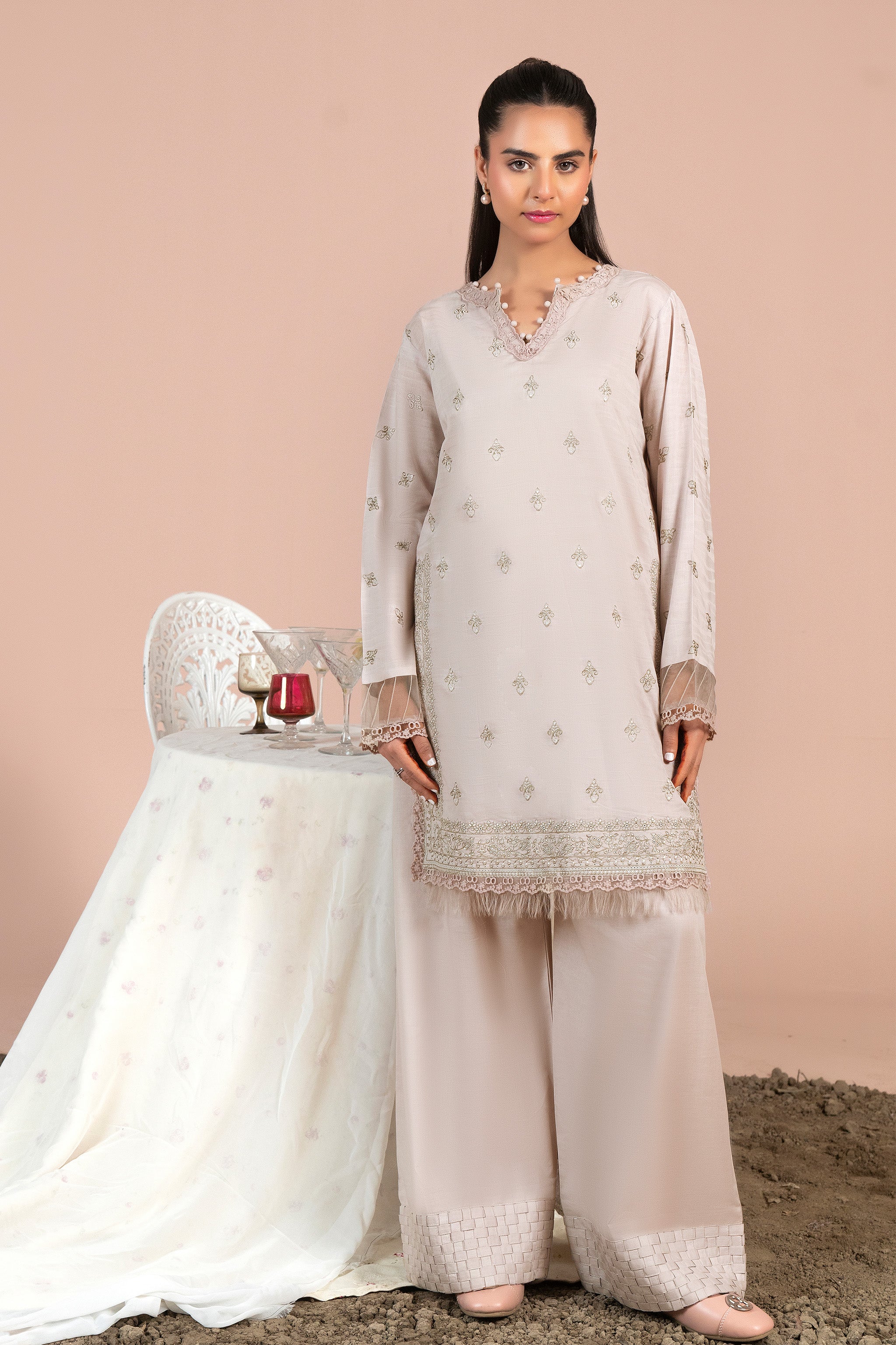 2 Piece Baby Pink Unstitched Embroidered Lawn - (Vol-40/04)2P-S-25-D-7 - SAFANOOR