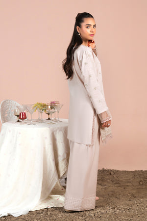 2 Piece Baby Pink Unstitched Embroidered Lawn - (Vol-40/04)2P-S-25-D-7 - SAFANOOR