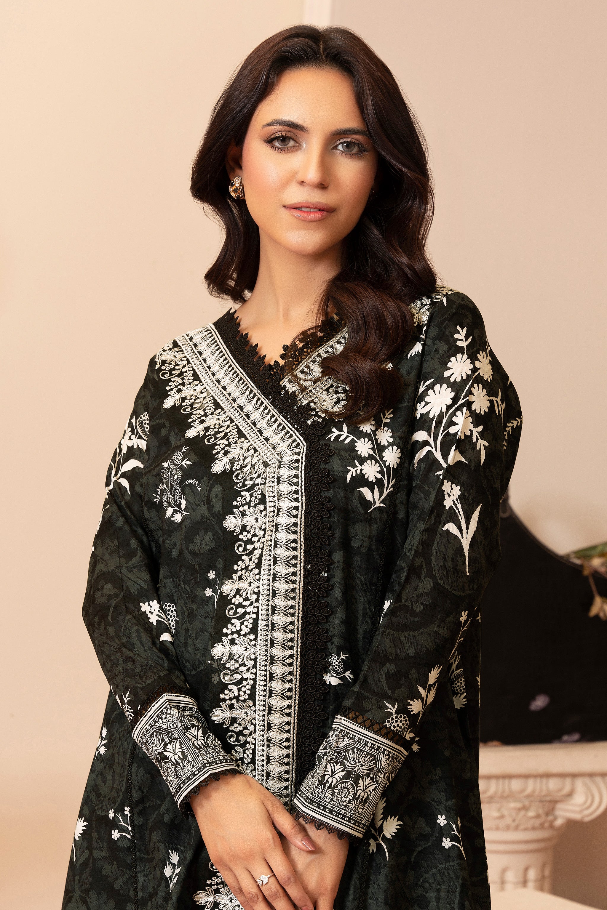 2 Piece Black Unstitched Embroidered Lawn - (Vol-37/06)2P-S-25-D10 - SAFANOOR