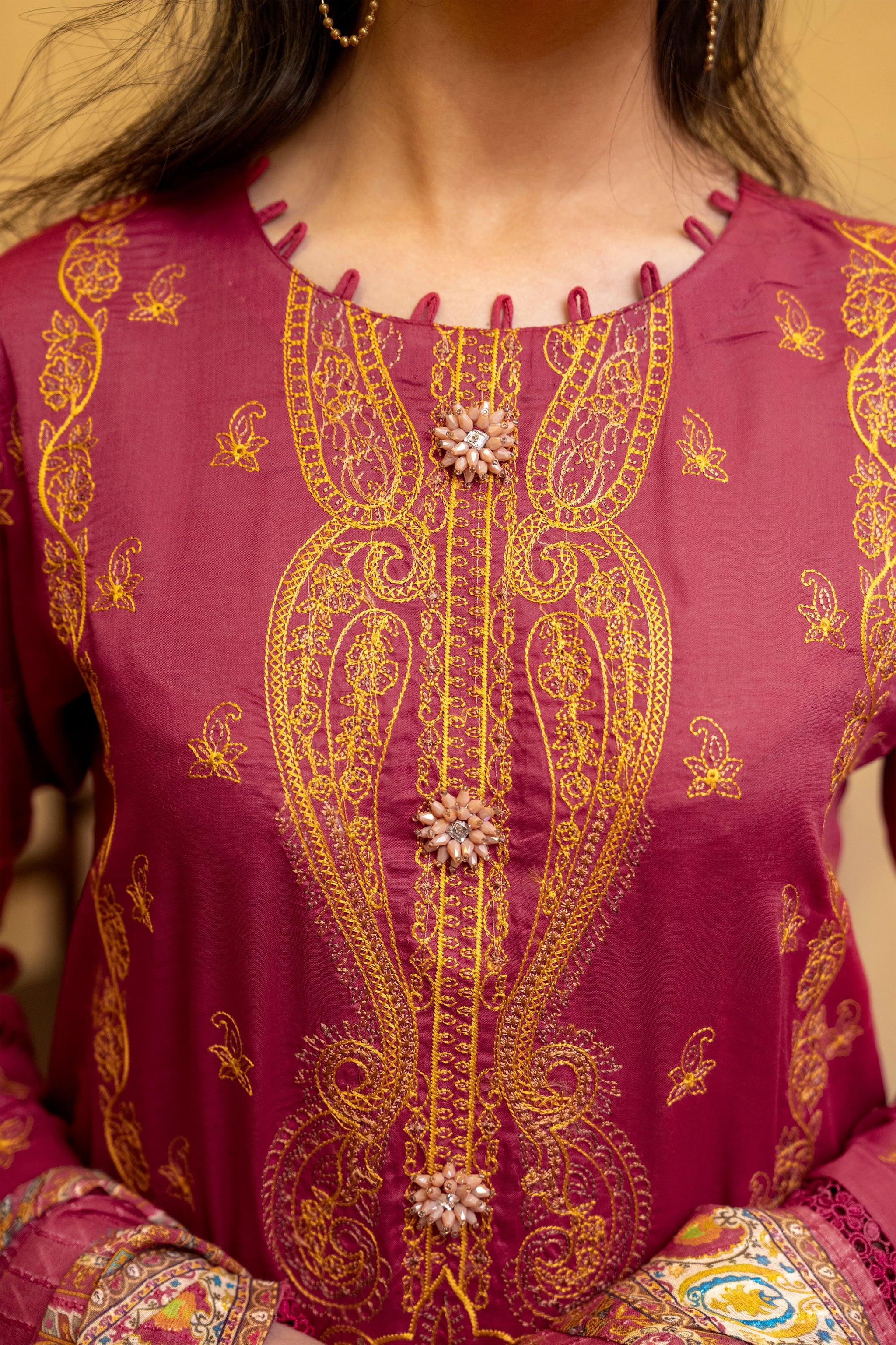 3 Piece Maroon Unstitched Embroidered Lawn - SafaNoor