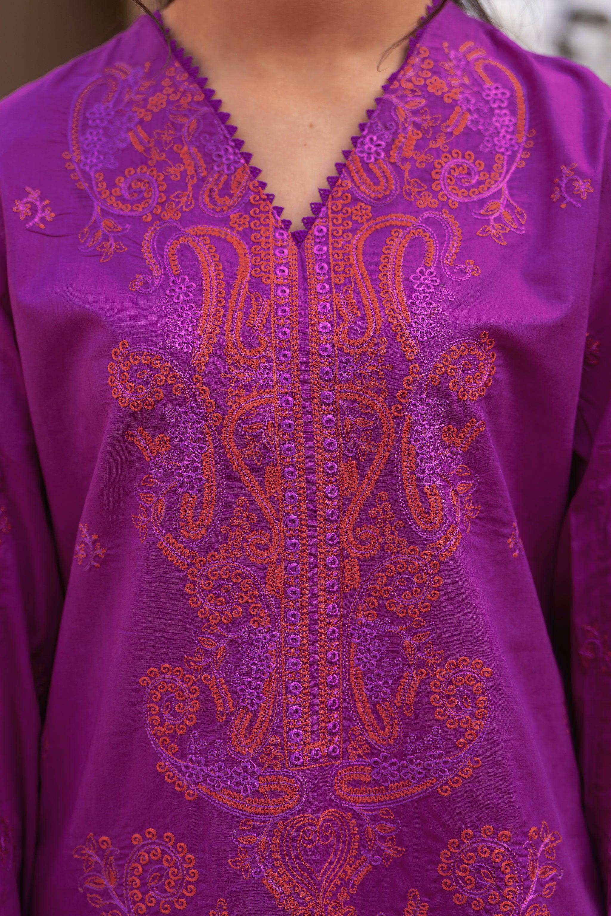 3 Piece Plum Embroidered Lawn Unstitched - SafaNoor