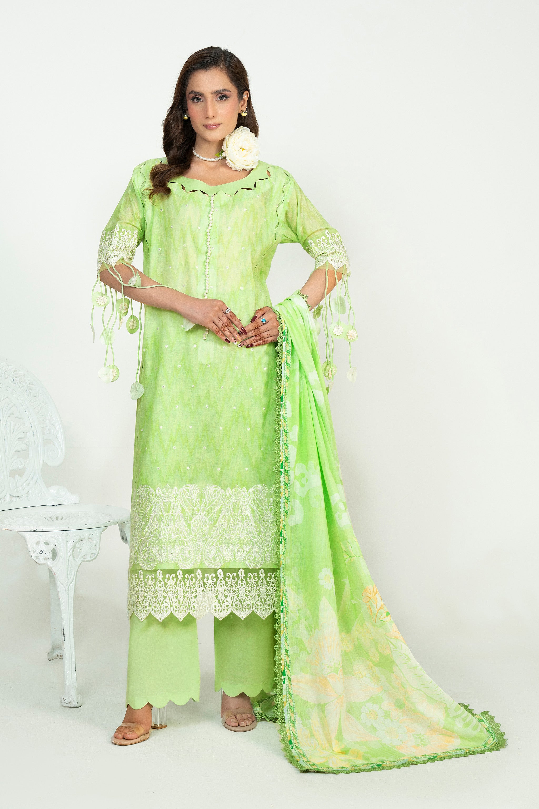 3 Piece Unstitched Mint Green Embroidered Lawn - (Vol-105/06)3P-S-25-D6 - SAFANOOR