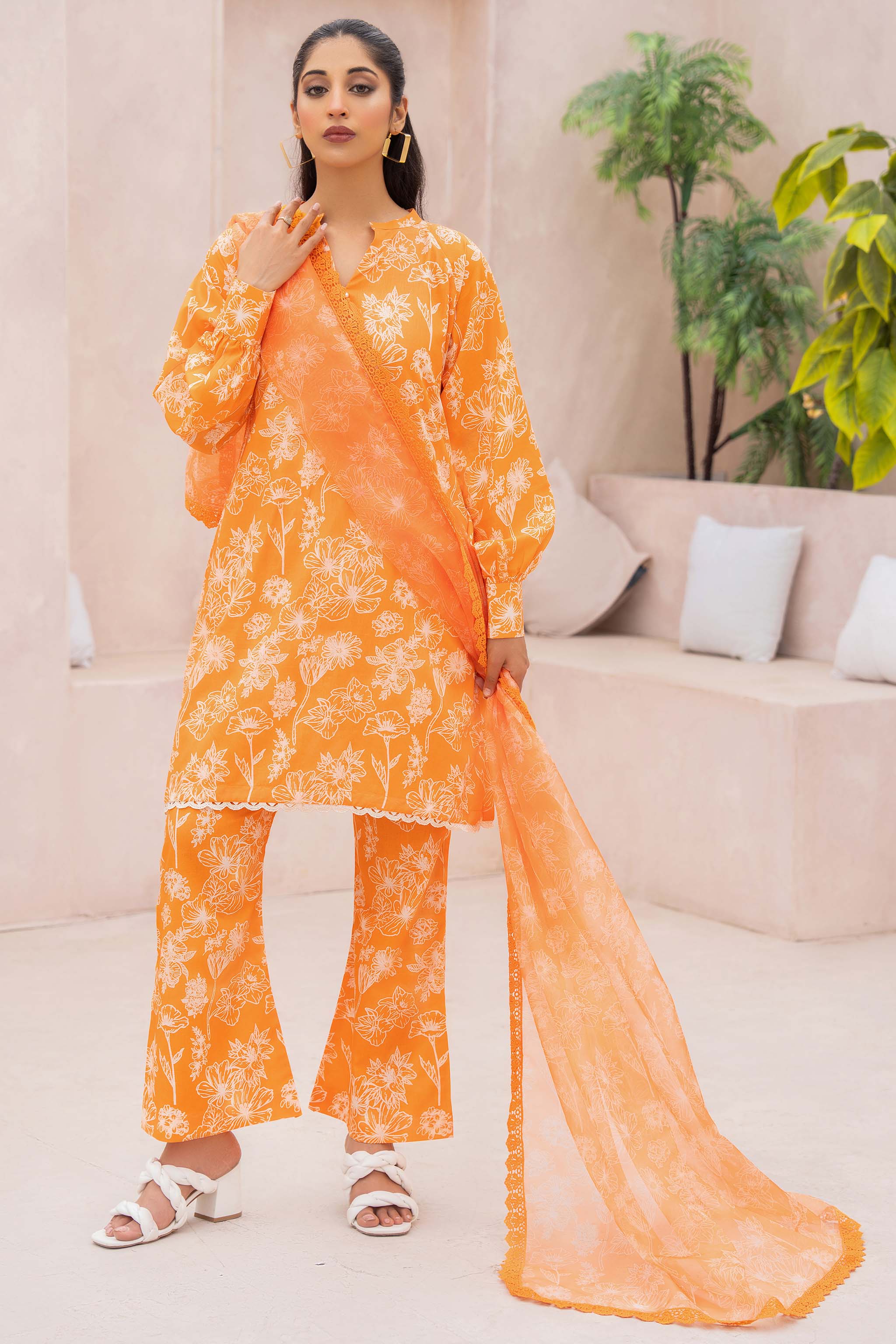 MOTIYA COLLECTION / 3PCS UNSTITCHED / PRINTED LAWN SUIT SUMMER 24 BY SAFANOOR 
