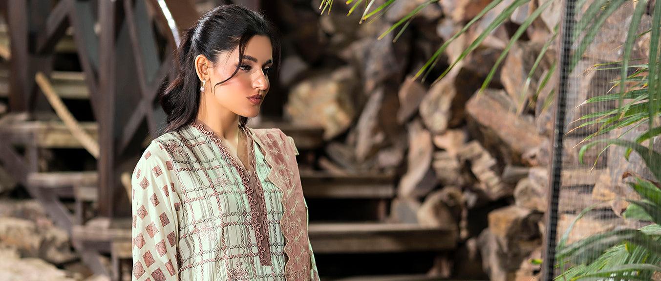 The Latest Trends in Women’s Unstitched Clothing