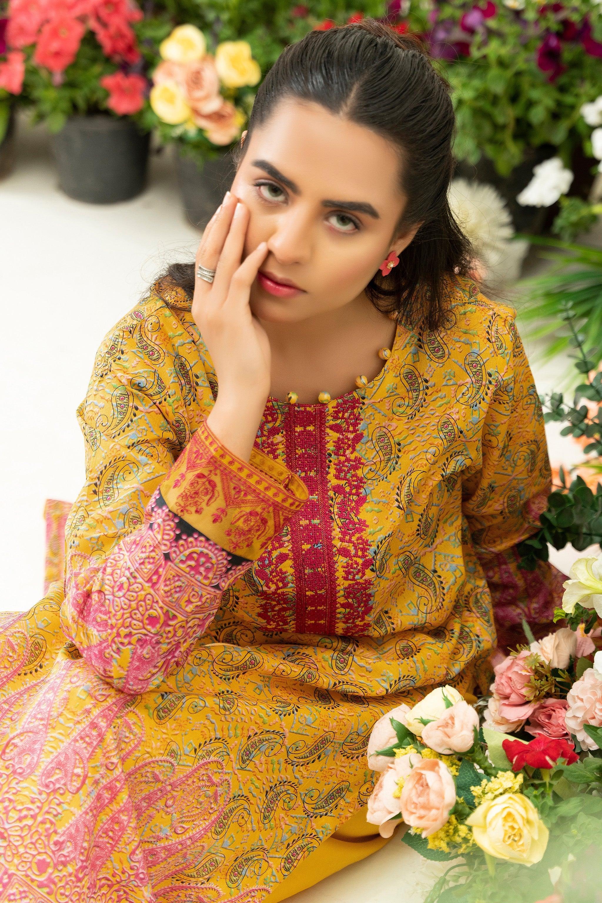 IRFAA Collection 2 Piece Unstitched Embroidered Lawn - SAFANOOR