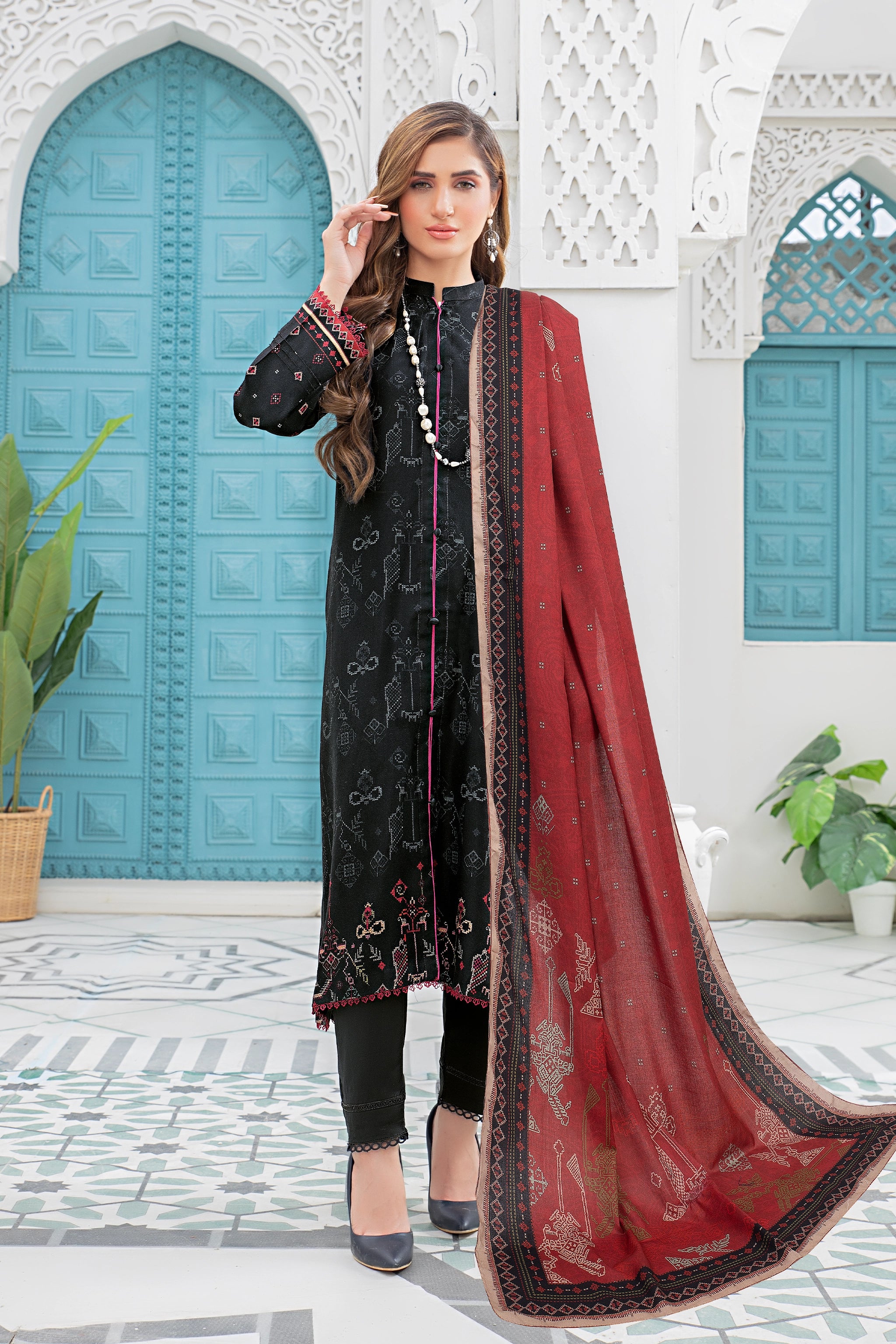 2 piece unstitched Black Twill Marina Suit Secondary image