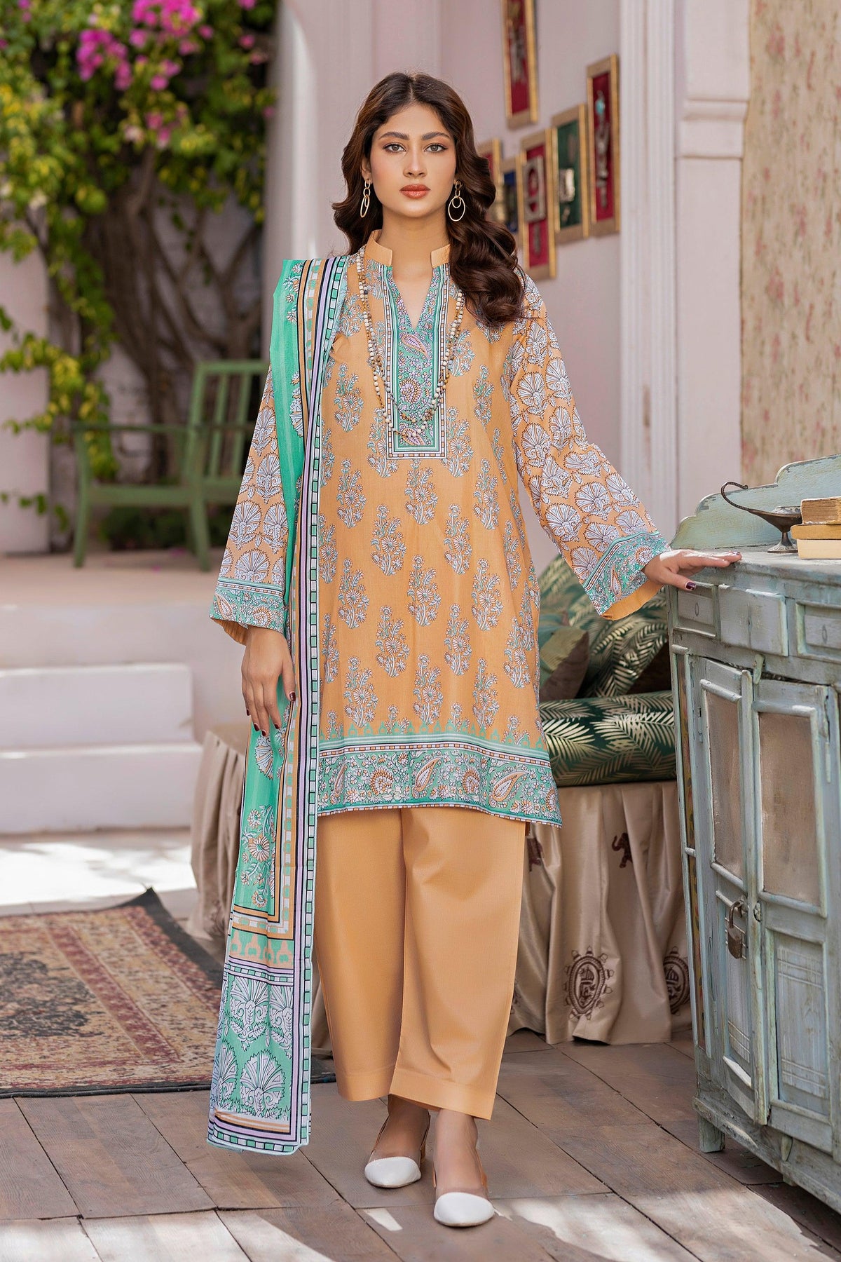 3 Piece Unstitched Peach Printed Lawn - SafaNoor