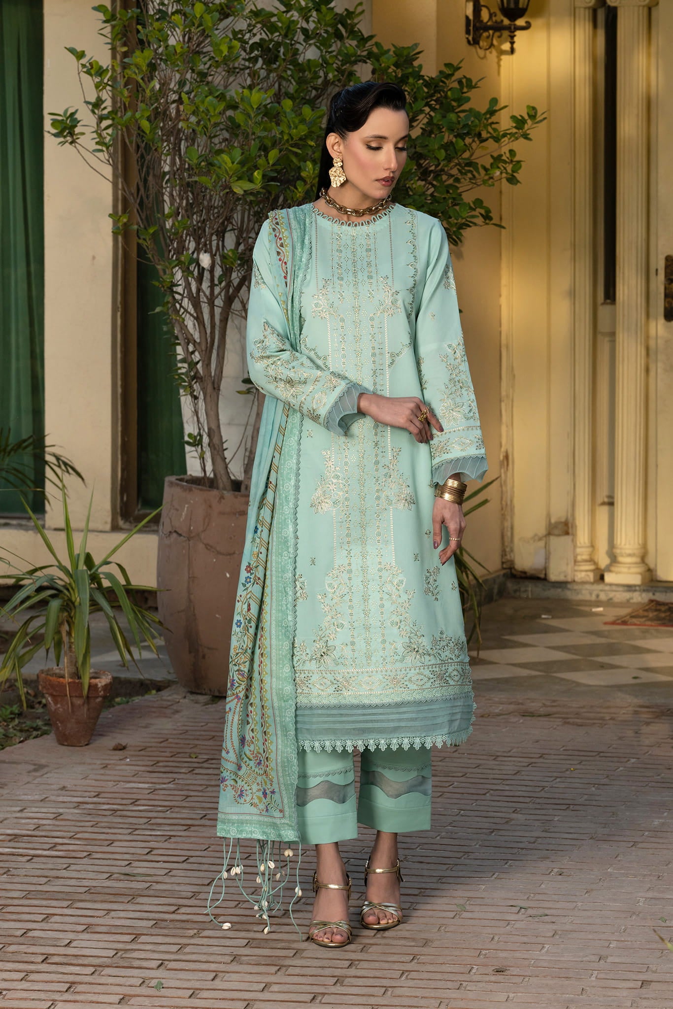 3 Piece Unstitched Cambridge Blue Luxury Embroidered Lawn