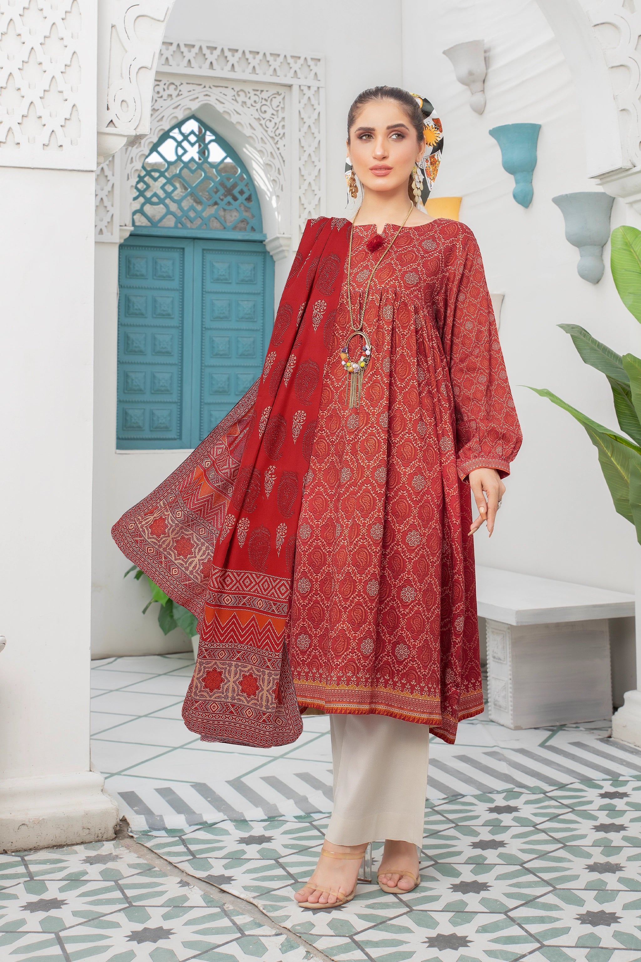 2 piece unstitched Faded Red Twill Marina Suit Secondary image