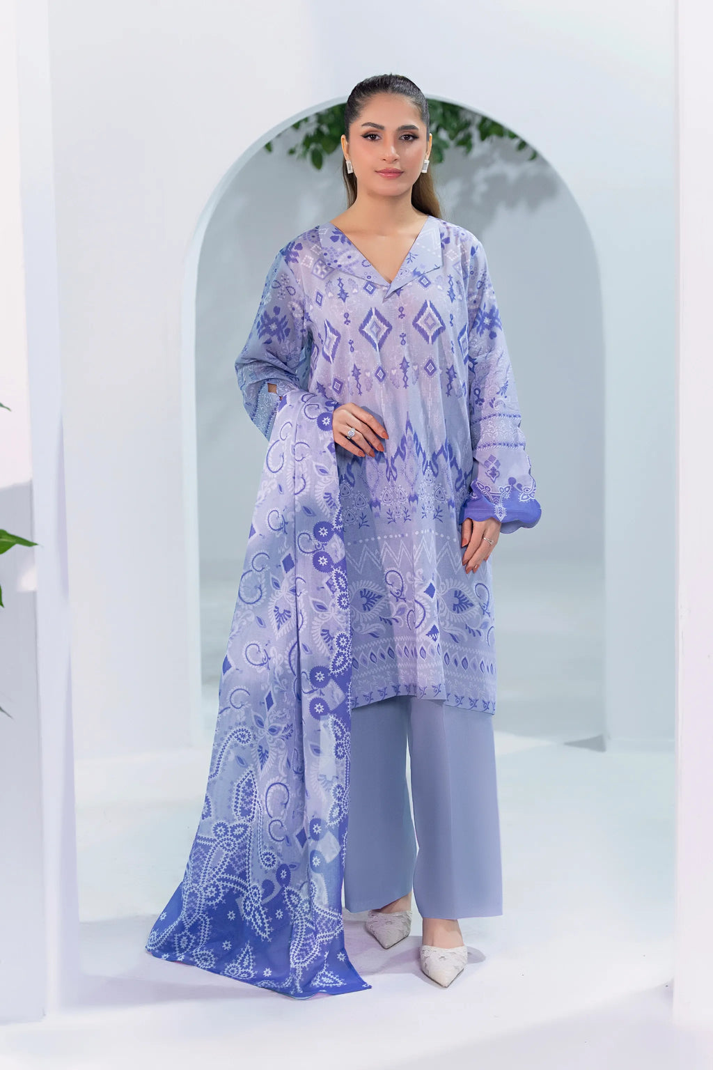 3 Piece Unstitched Light Purple Premium Printed Lawn