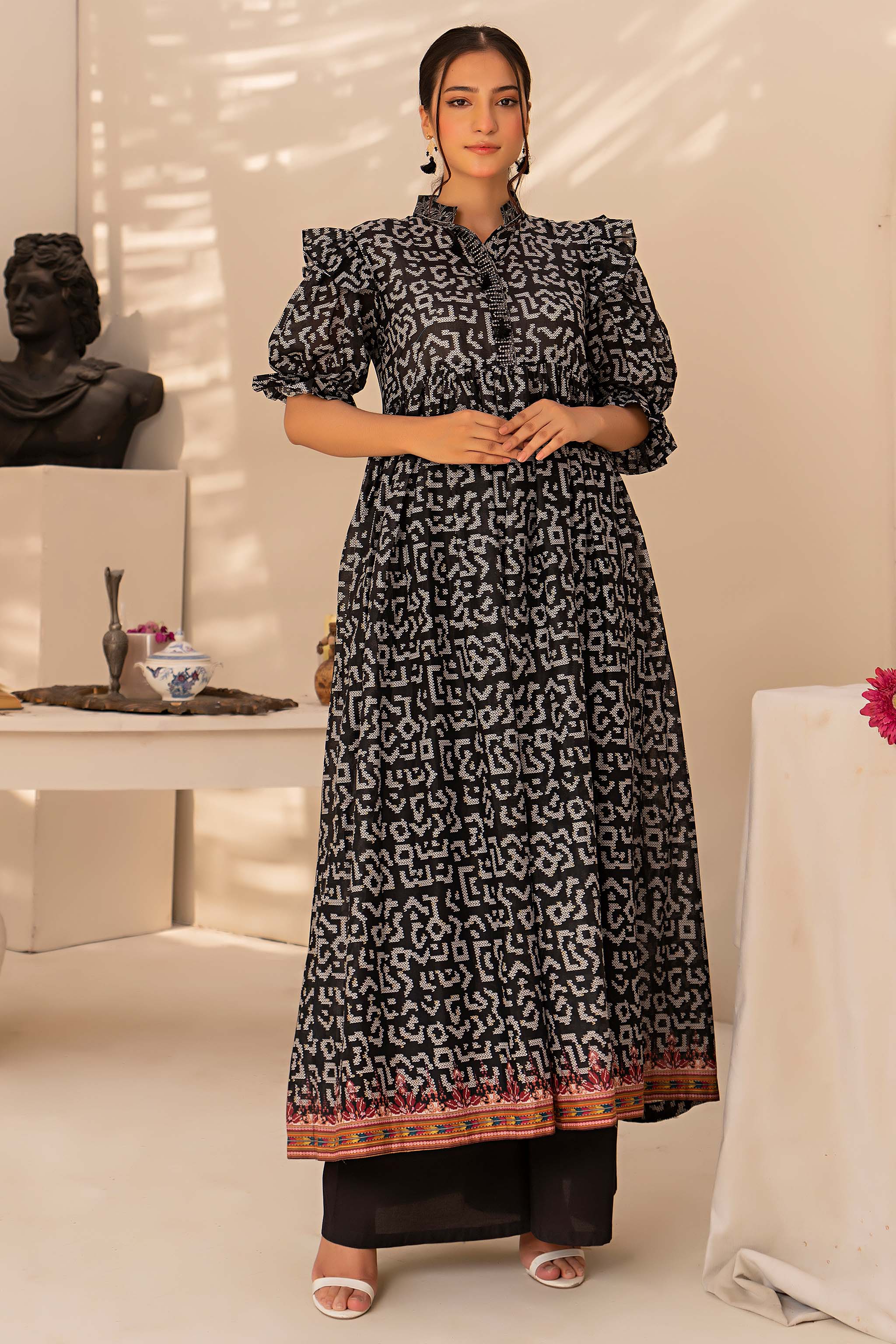 1 Piece Chic Black Printed Lawn - (Vol-57/16)1P-S-24-D-18 - SAFANOOR