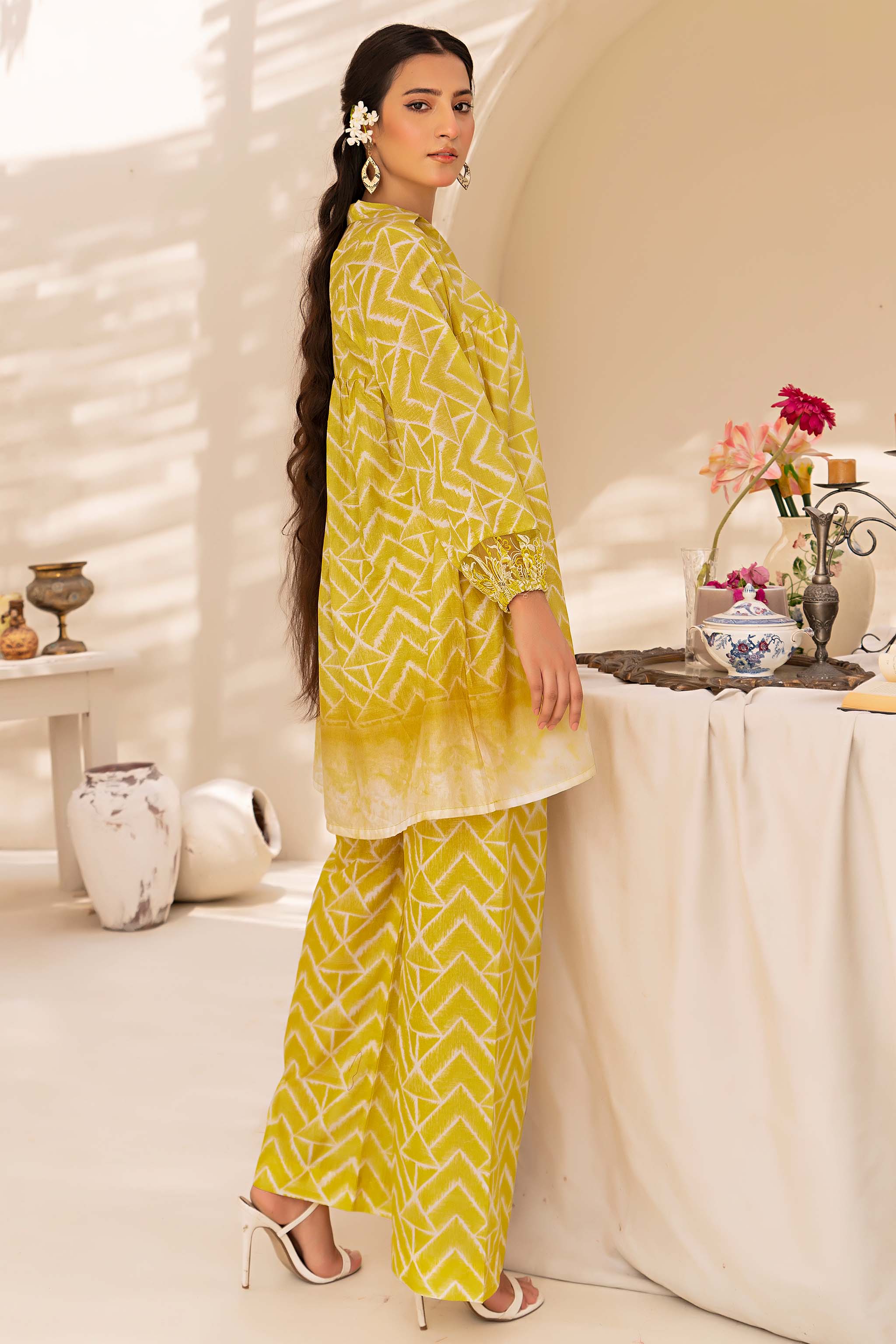 1 Piece Golden Printed Lawn - (Vol-57/16)1P-S-24-D-5 - SAFANOOR