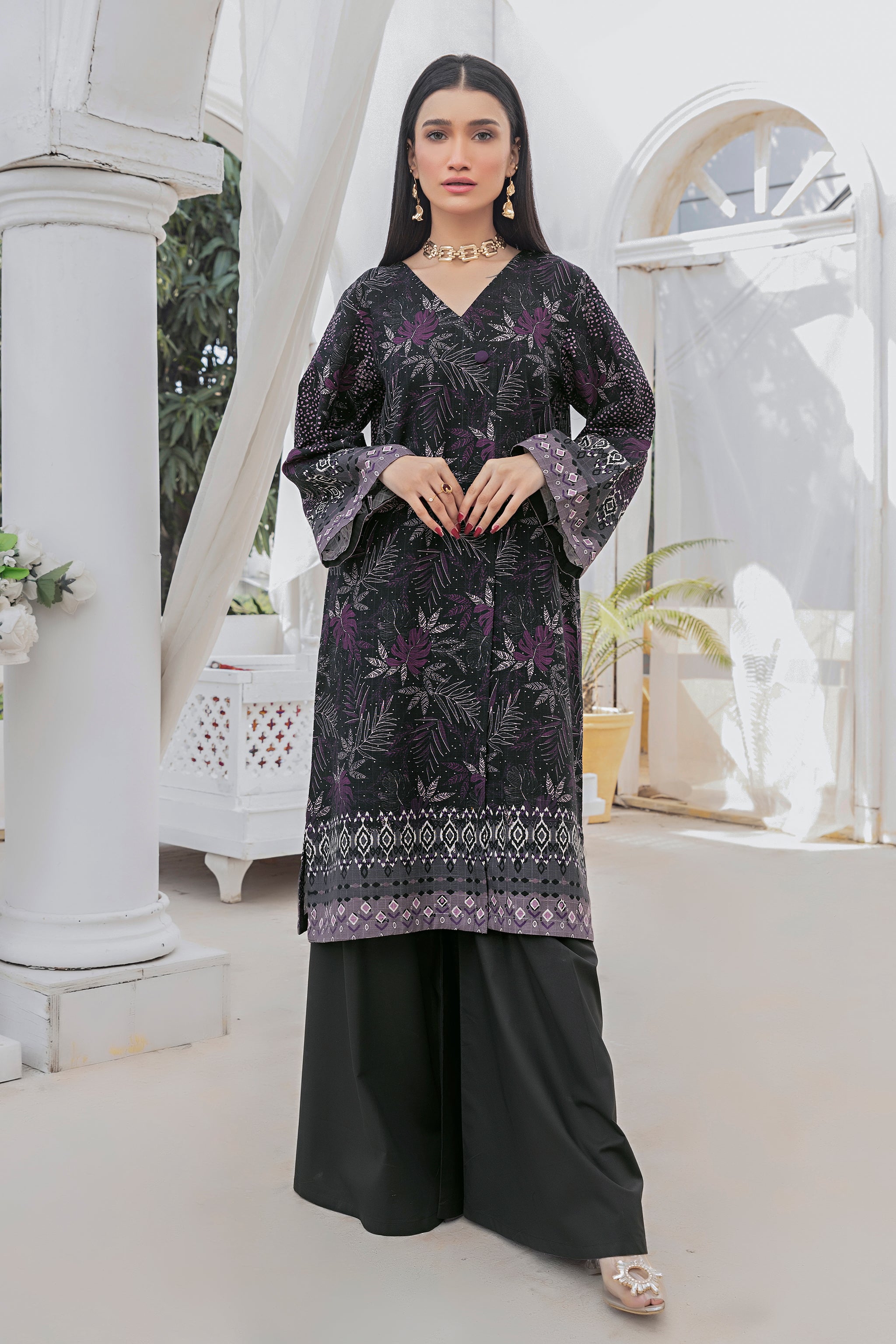 1 Piece Unstitched Doriya Khaddar Warm Black - (Vol-58/08)1P-W-24-D-19 - SAFANOOR