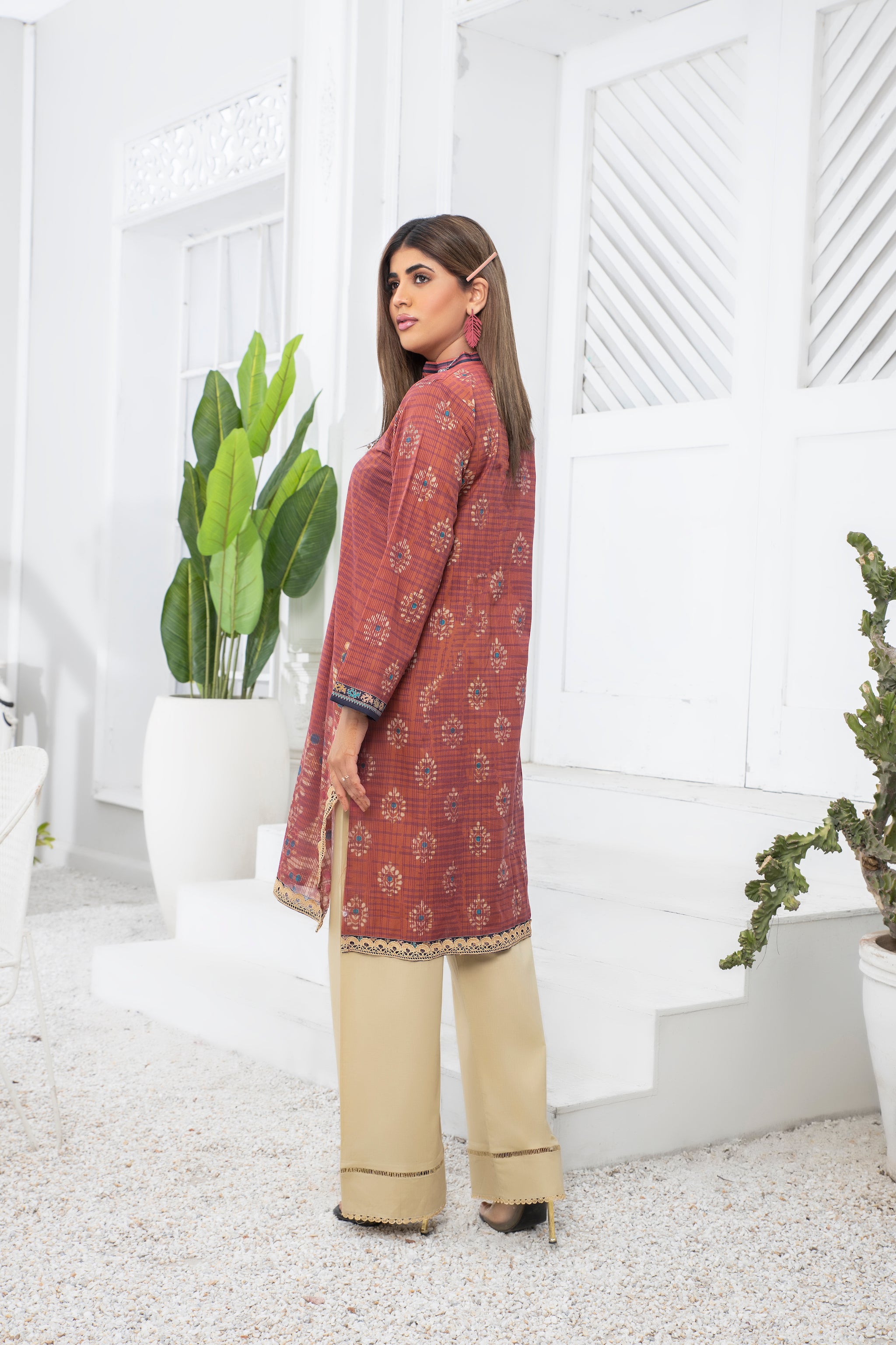 SHAB COLLECTION / 1PC / DIGITAL PRINTED EMBROIDERED LAWN SUMMER 2023 BY SAFANOOR