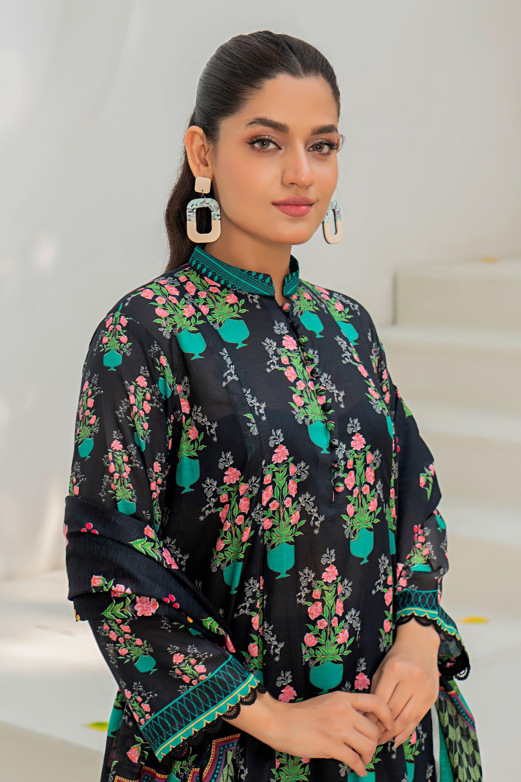3 Piece Unstitched Chic Black Printed Lawn - SafaNoor Main image