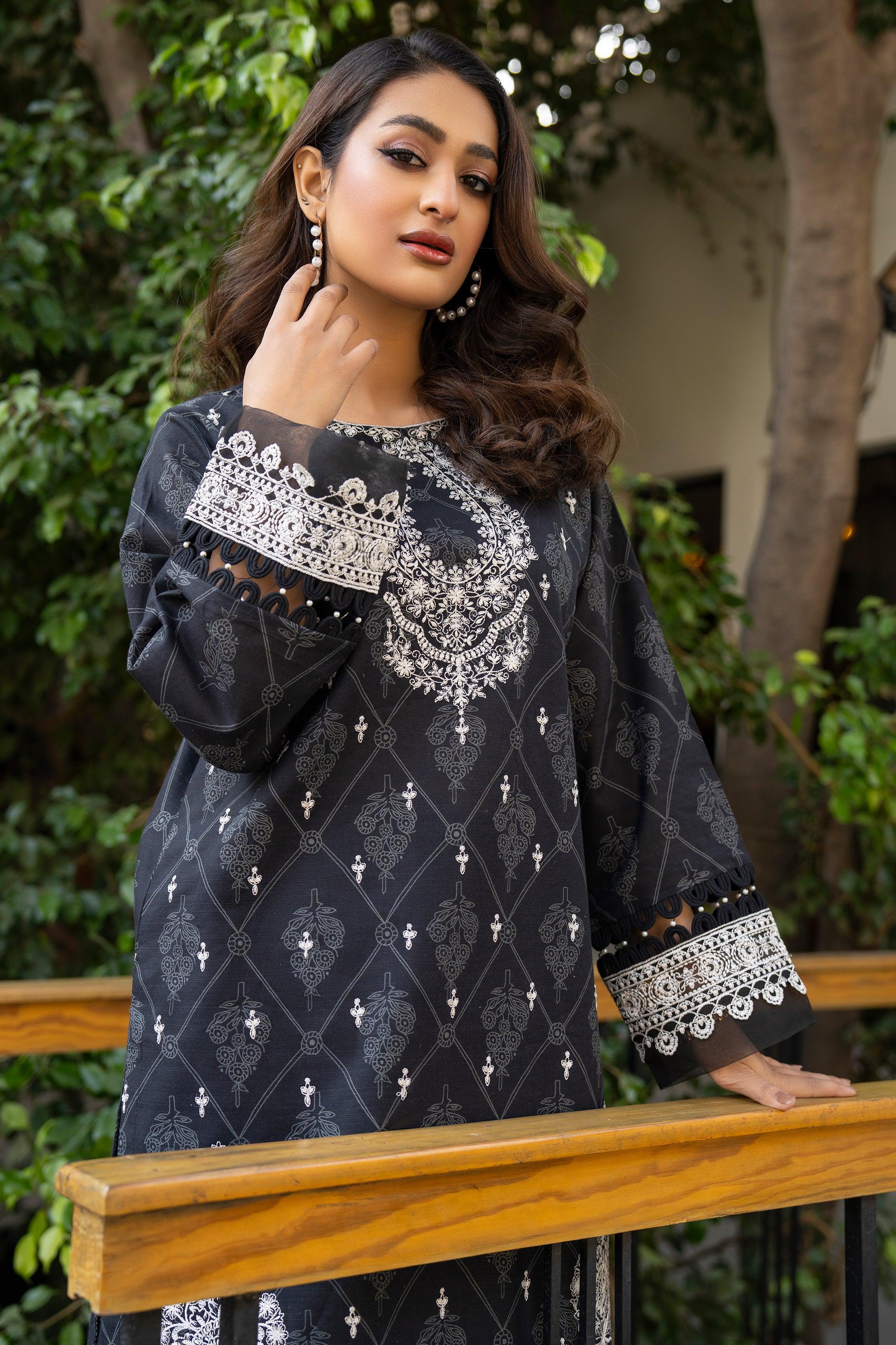  2 Piece Black Unstitched Naps Khaddar - (Vol-31/07/08)2P-W-24-D5 - SAFANOOR