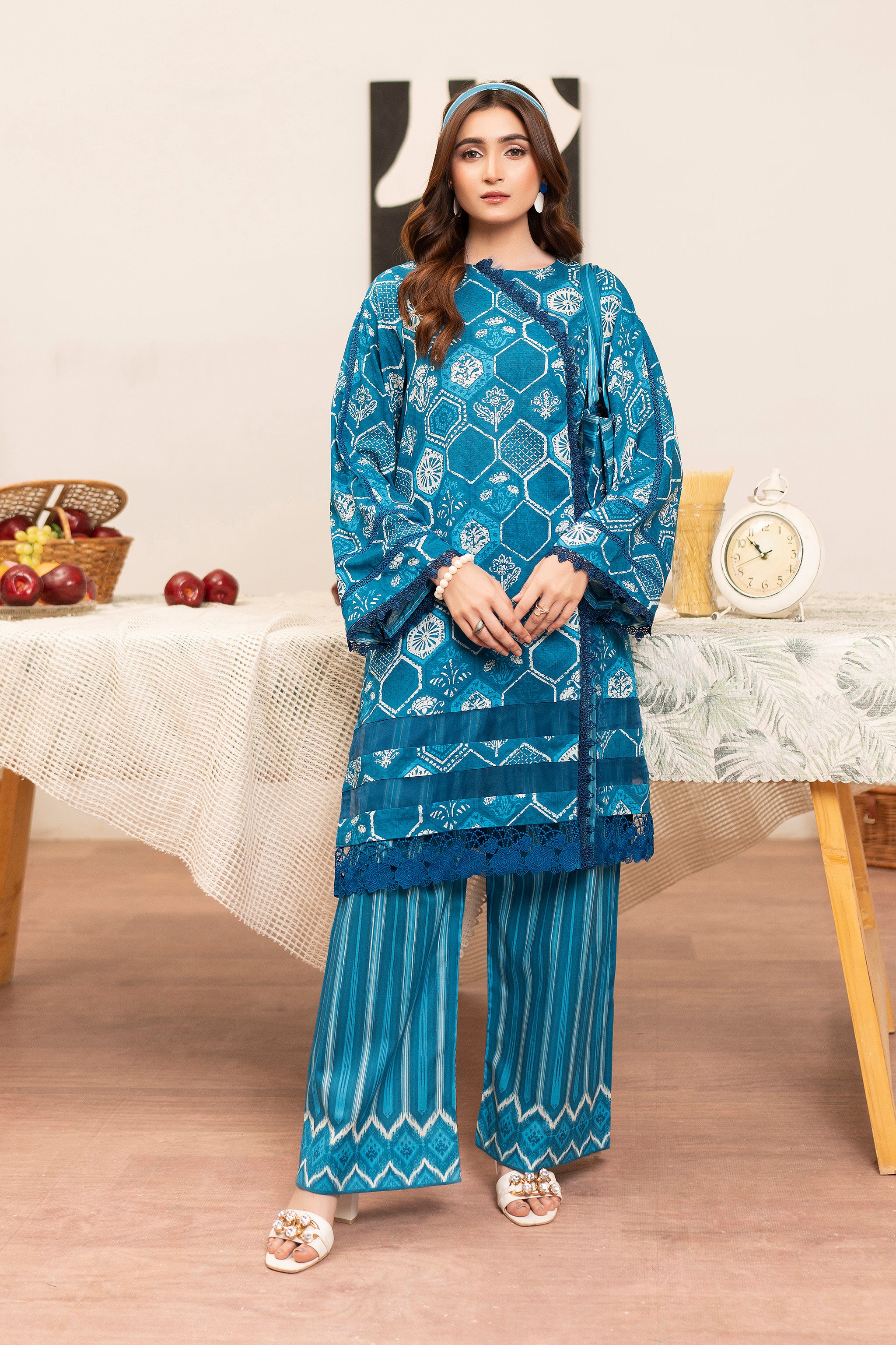 2 Piece Blue Unstitched Self Jacquard Lawn - (Vol-38/04)2P-S-25-D11 - SAFANOOR Main image