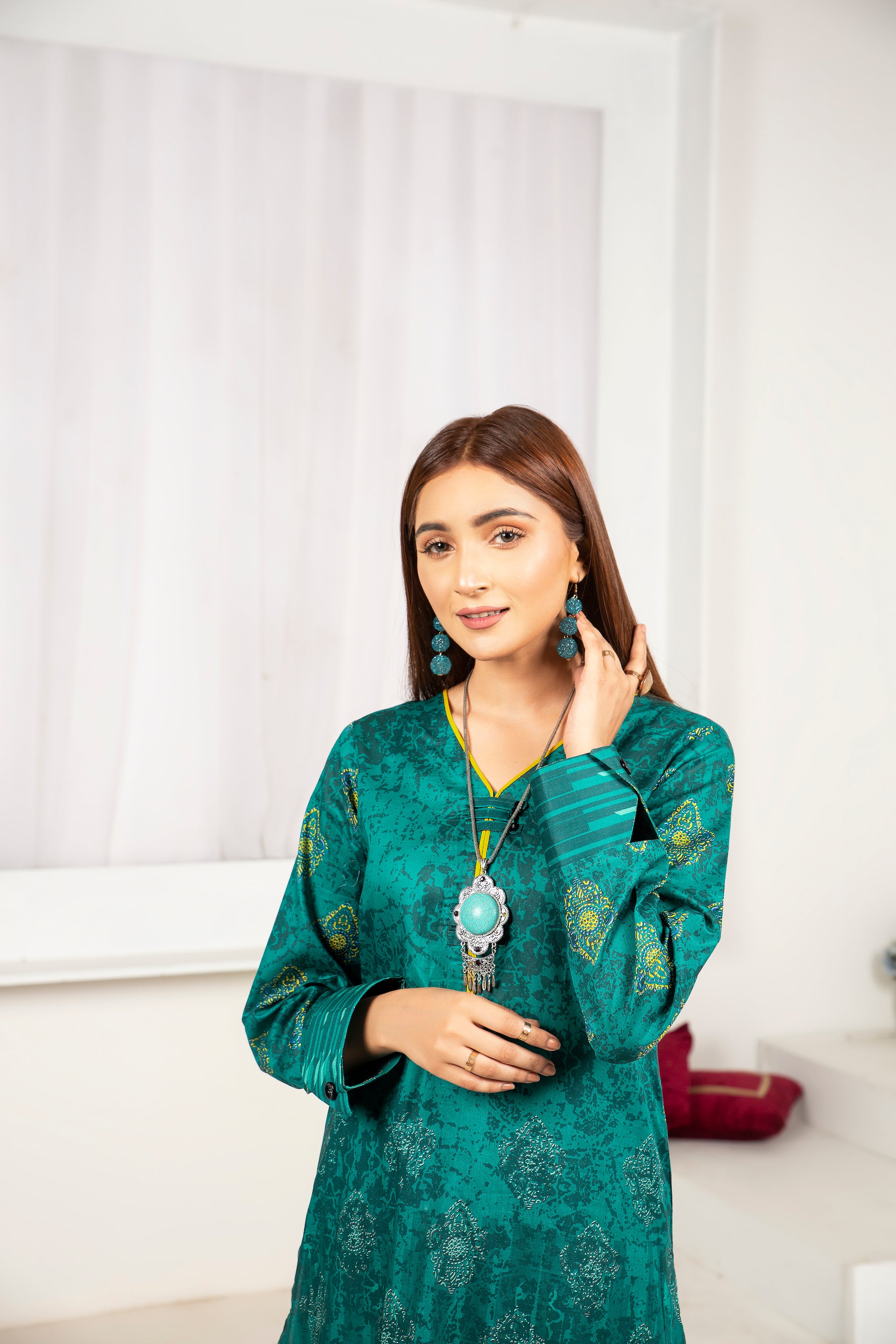 2 Piece Green Unstitched Digital Printed Lawn - (Vol-24/09)2P-S-24-D-1 - SAFANOOR