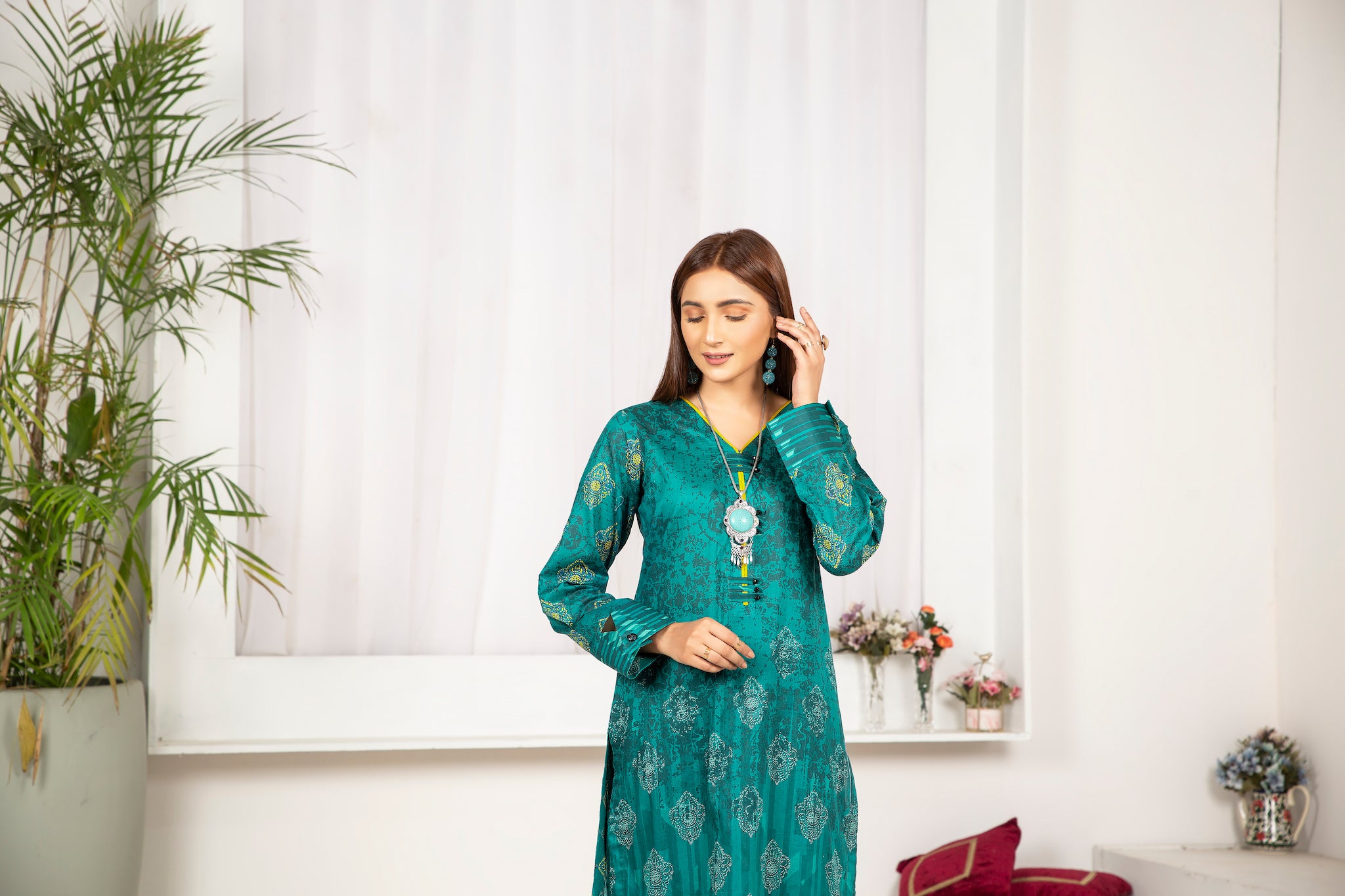 2 Piece Green Unstitched Digital Printed Lawn - (Vol-24/09)2P-S-24-D-1 - SAFANOOR