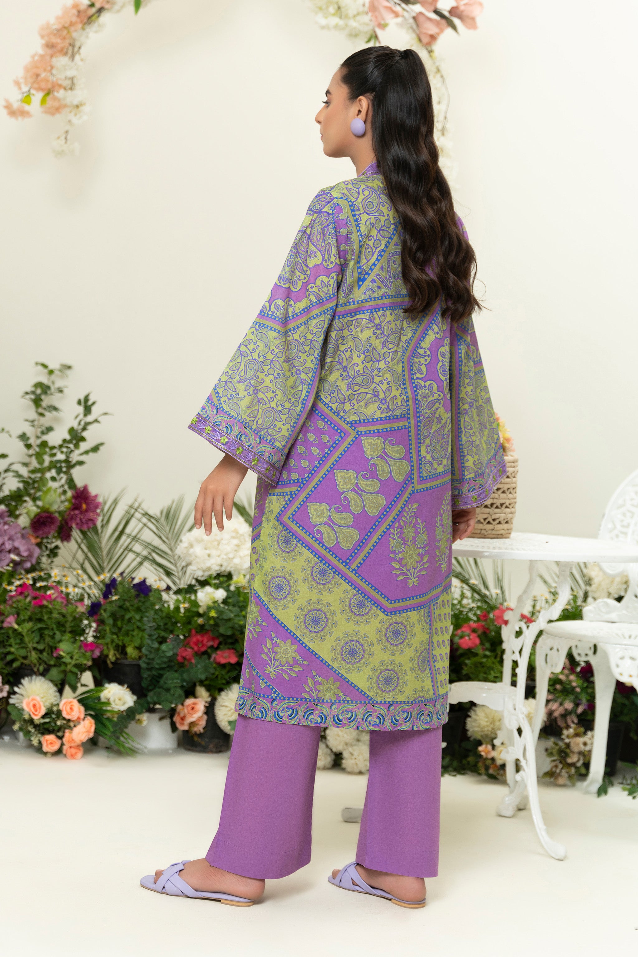 2 Piece Purple Unstitched Embroidered Lawn - (Vol-39/14)2P-S-25-D5 - SAFANOOR