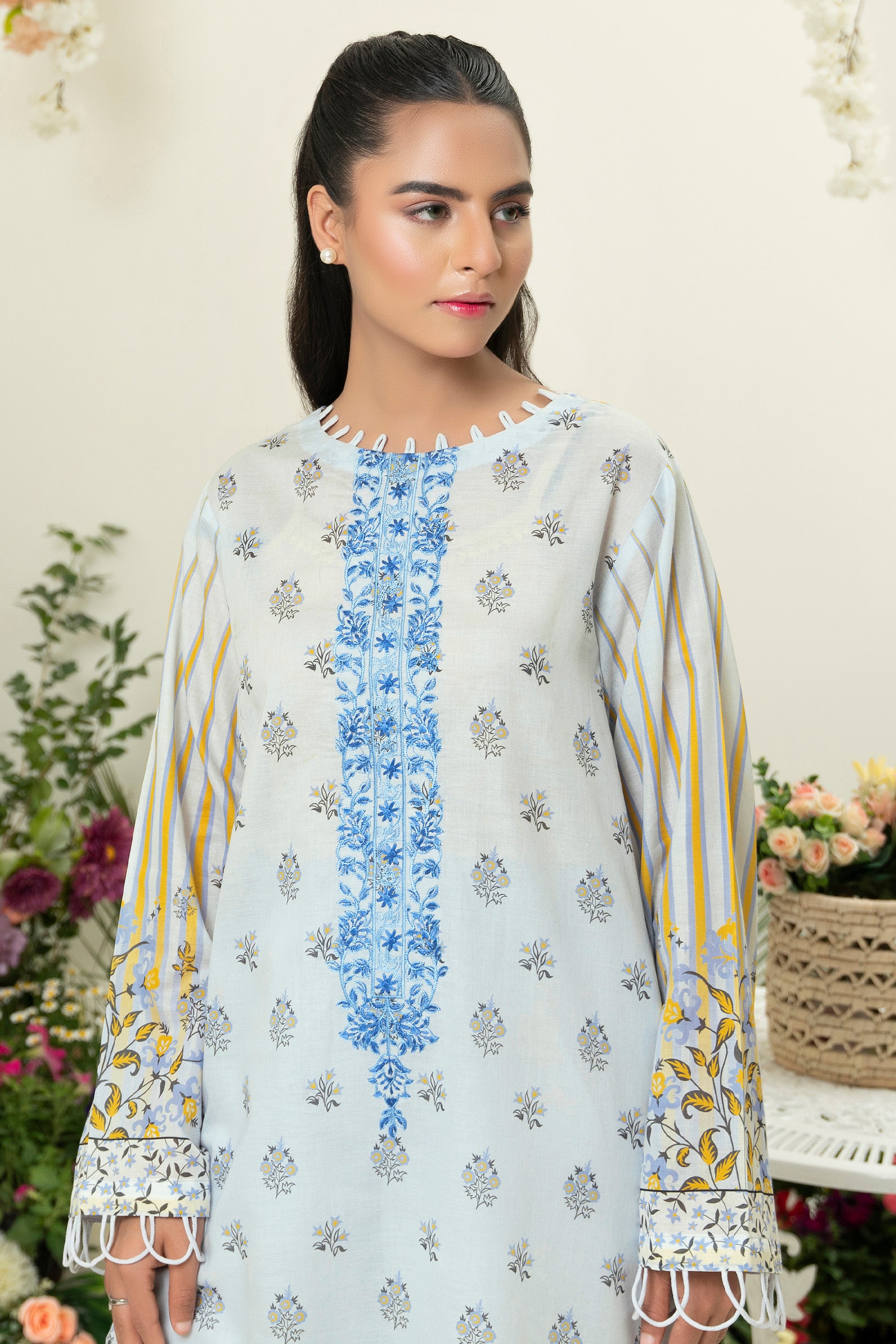 2 Piece Teal Unstitched Embroidered Lawn - (Vol-39/14)2P-S-25-D8 - SAFANOOR Main image