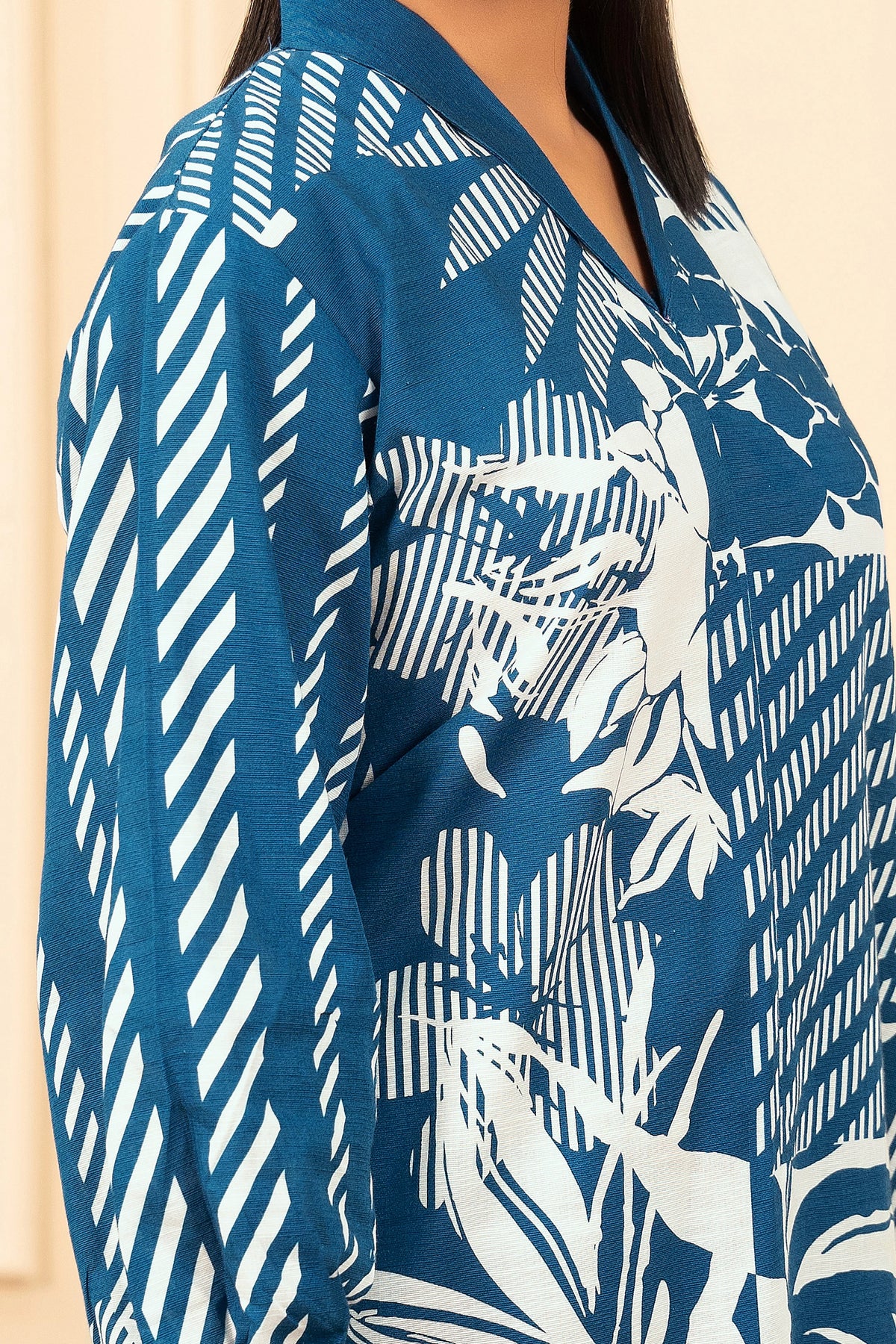2 Piece Unstitched Printed Peacock Blue Khaddar
