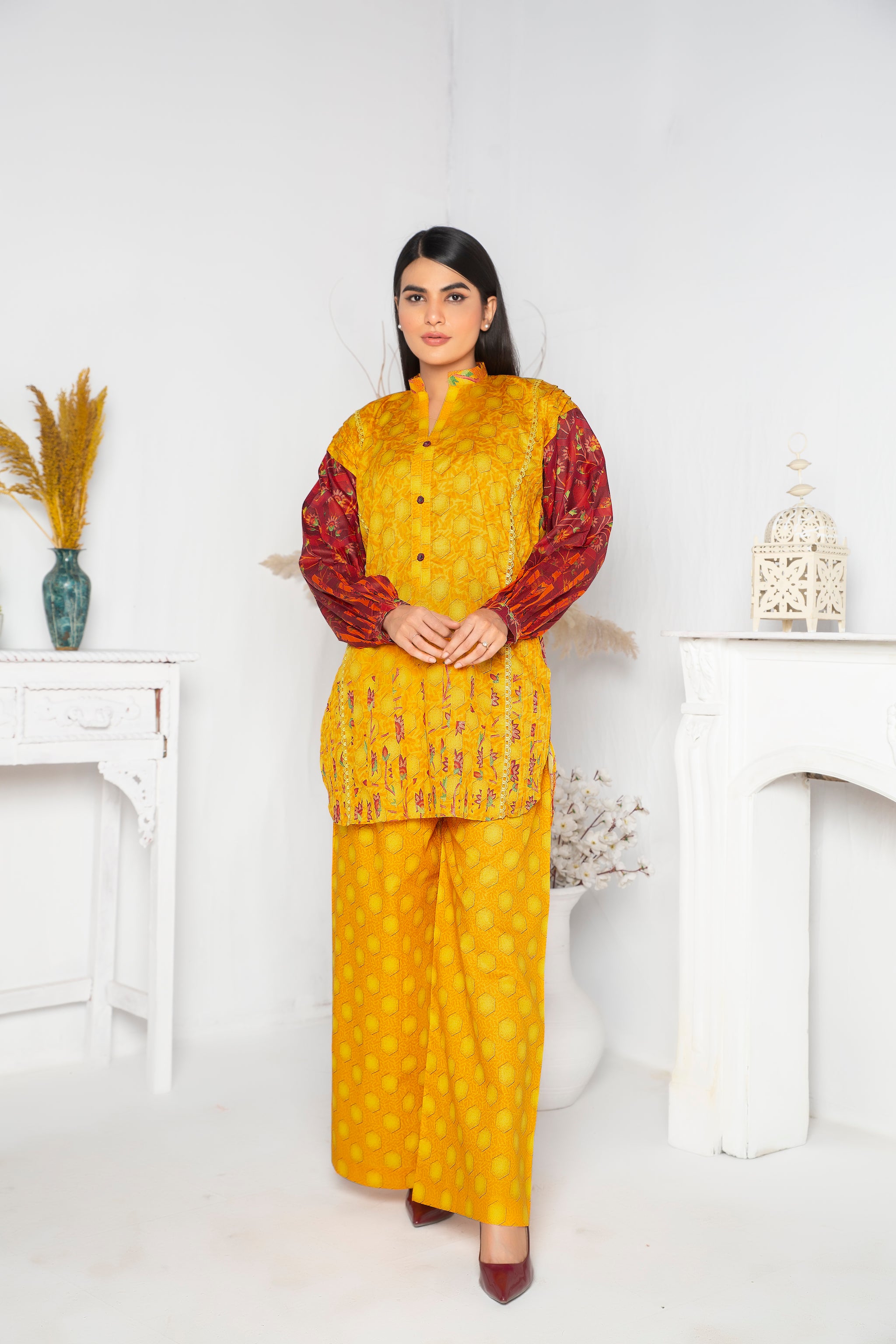 2 Piece Unstitched Yellow Printed Lawn - (Vol-17/08)2P-S-23-D-9 - SAFANOOR