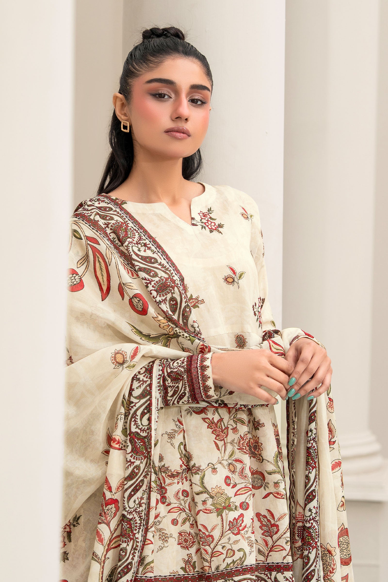 Antique White 3 Piece Unstitched Premium Printed Lawn