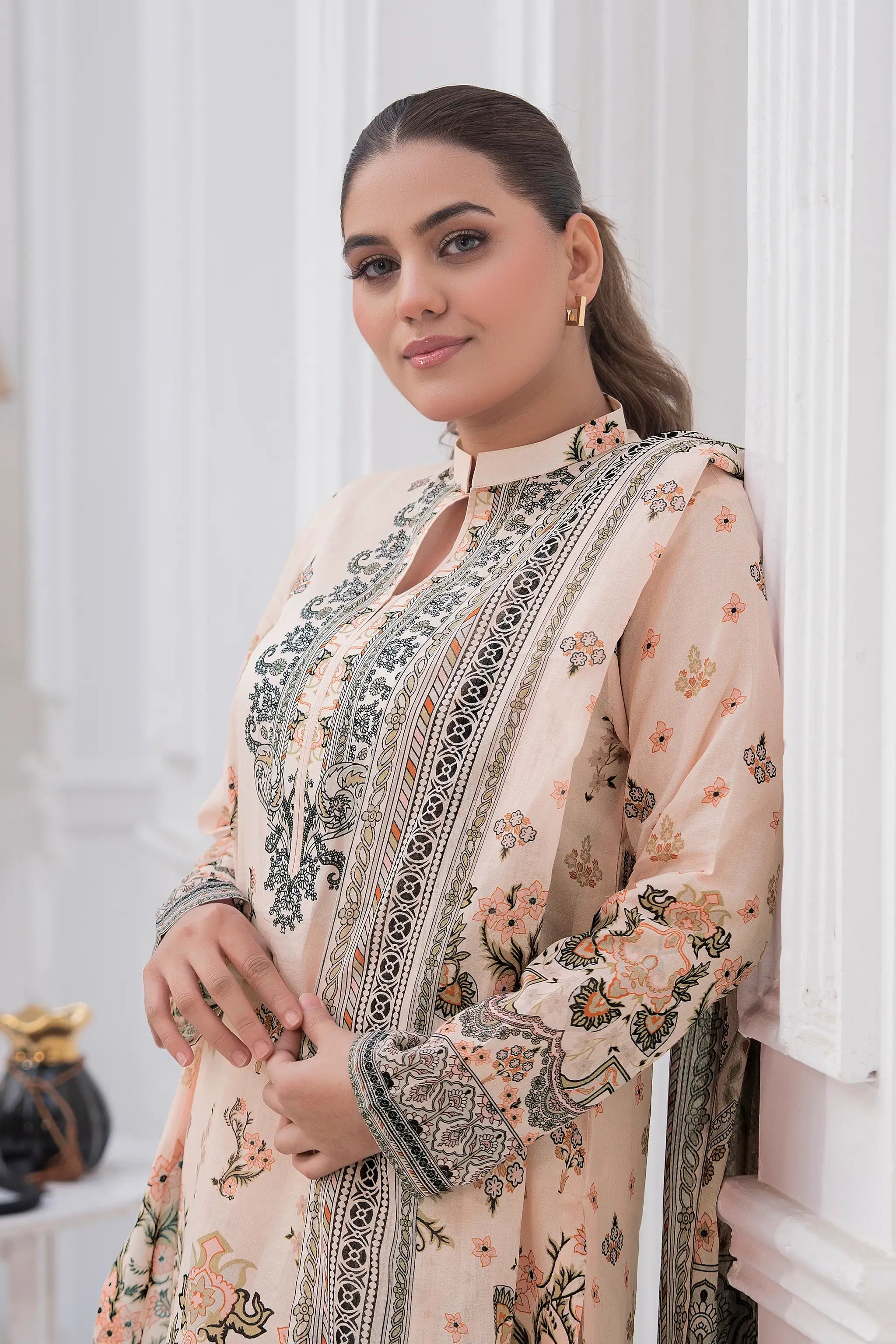 3 Piece Unstitched Misty Rose Premium Printed Lawn Suit by Safa Noor Nigaah Collection Summer 2026