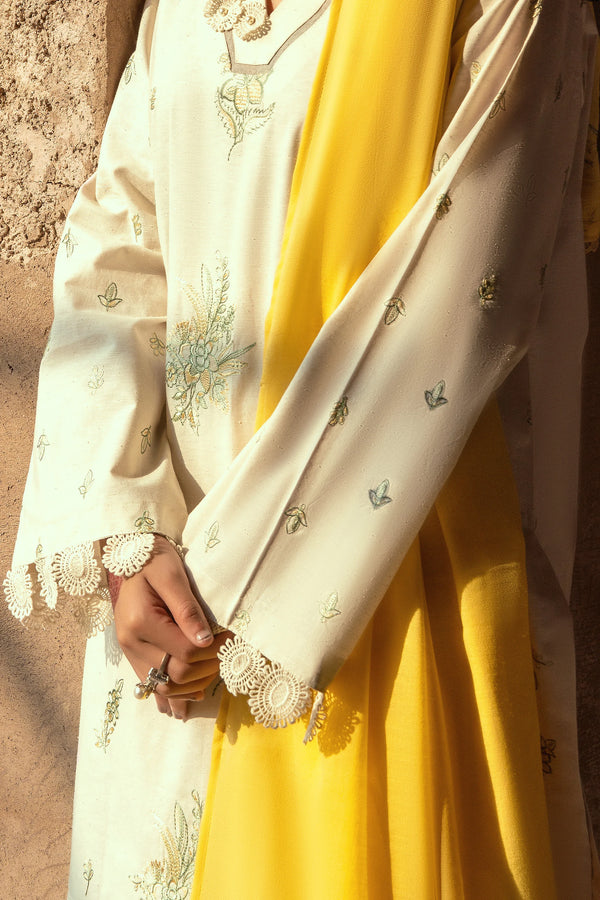 3 Piece Unstitched Dye Warm Naps Chrome White Suit