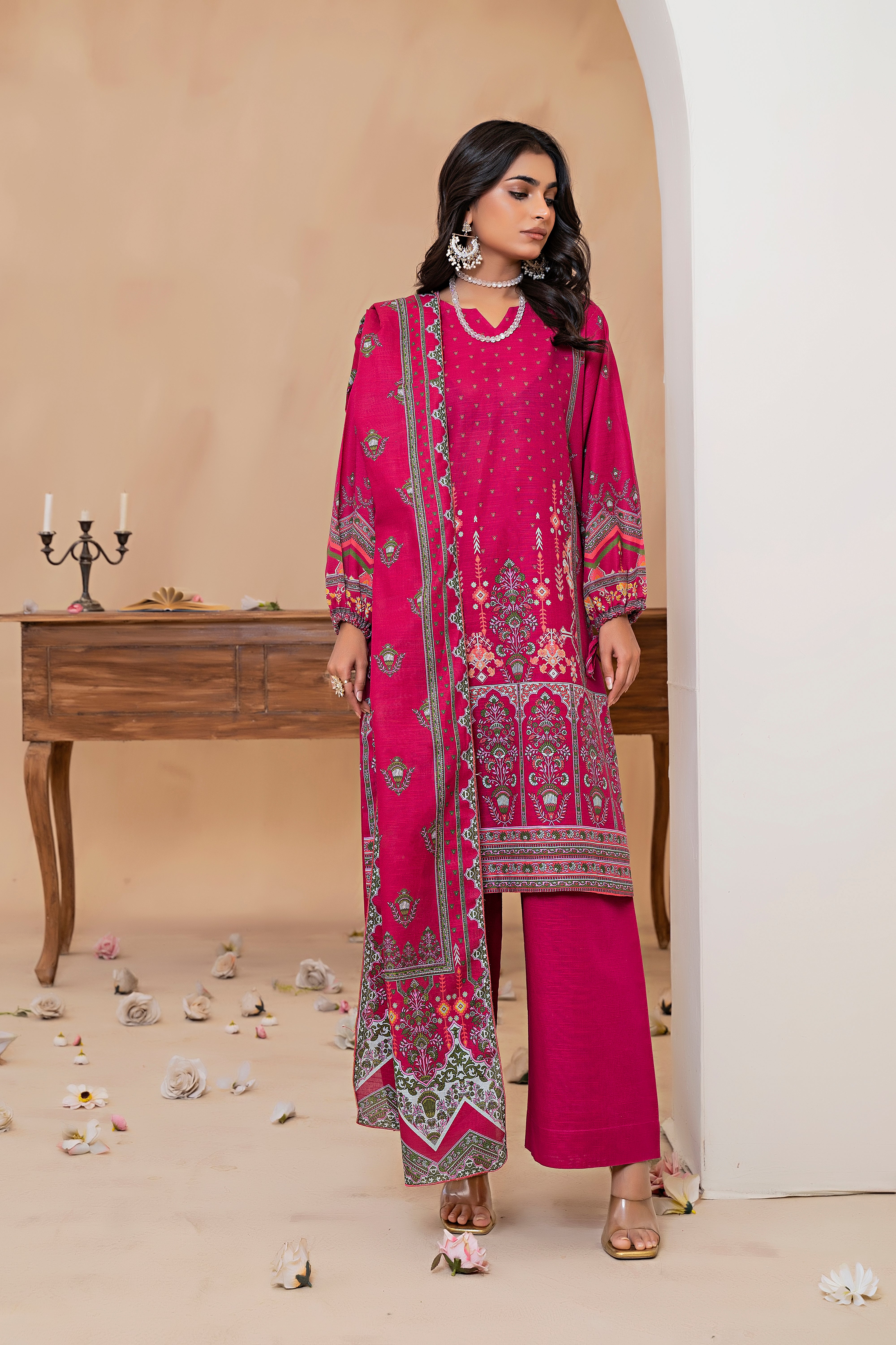 3 Piece Barbie Pink Khaddar Unstitched - (Vol-79/11)3P-W-24-D-3 - SAFANOOR