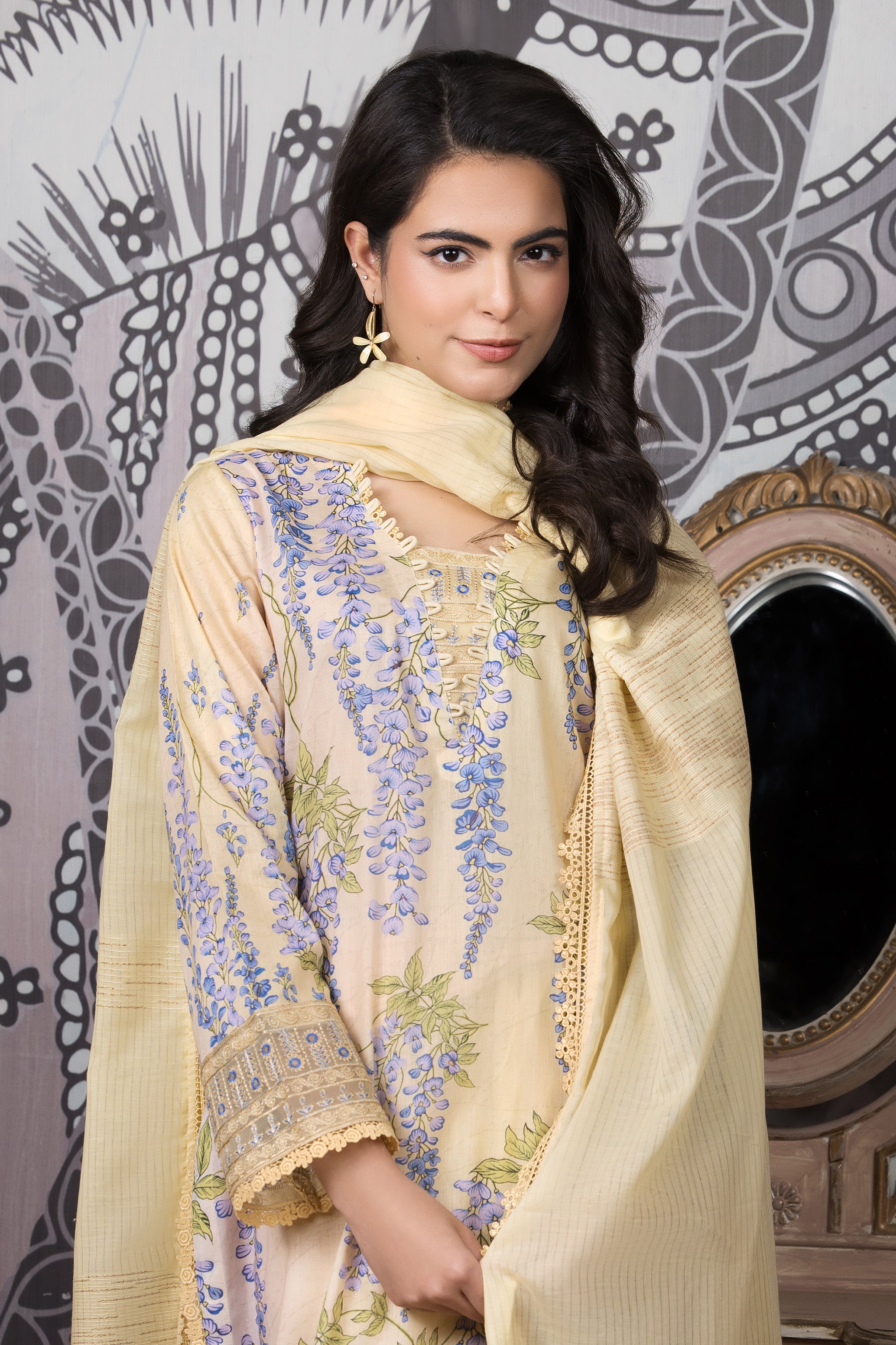 3 Piece Cream Unstitched Printed Lawn - (Vol-101/12)3P-S-25-D4 - SAFANOOR