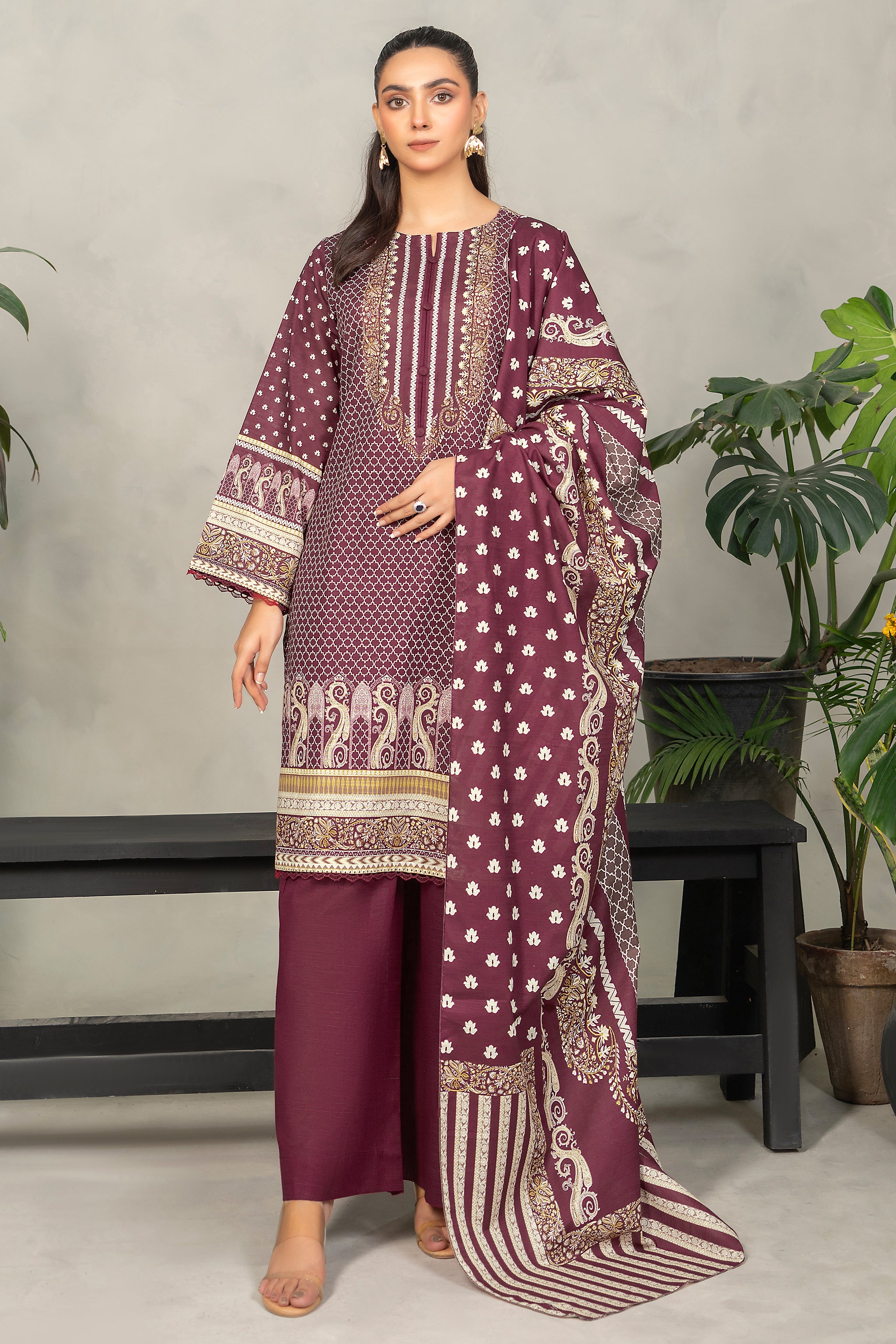 3 Piece Dark Maroon Khaddar Unstitched - (Vol-84/13)3P-W-24-D9 - SAFANOOR