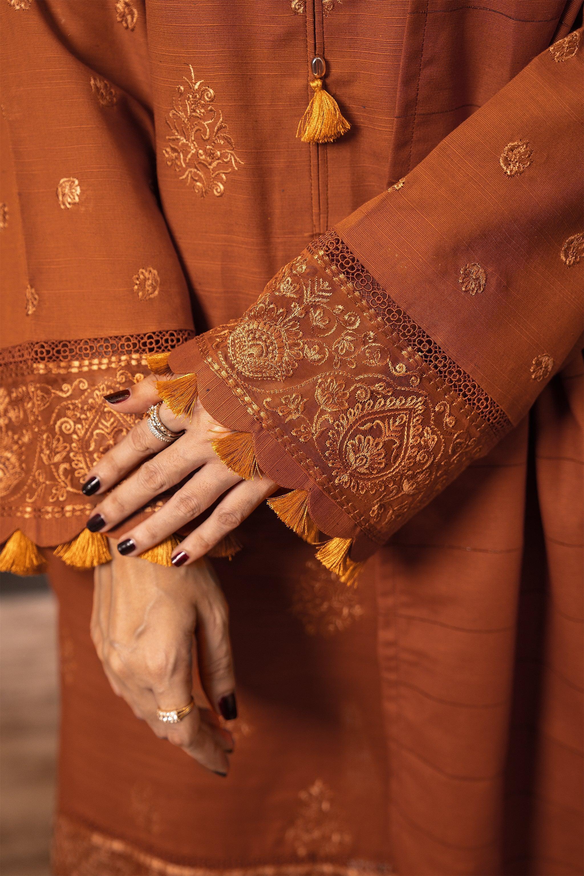 3 Piece Dyed Naps Khaddar Savana Brown - SafaNoor