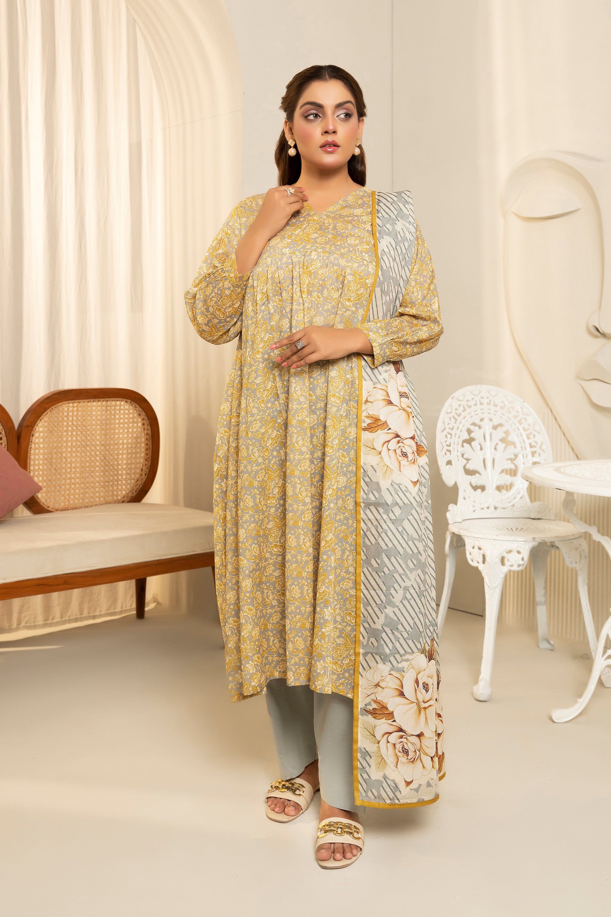 3 Piece Grey Unstitched Printed Lawn Secondary image