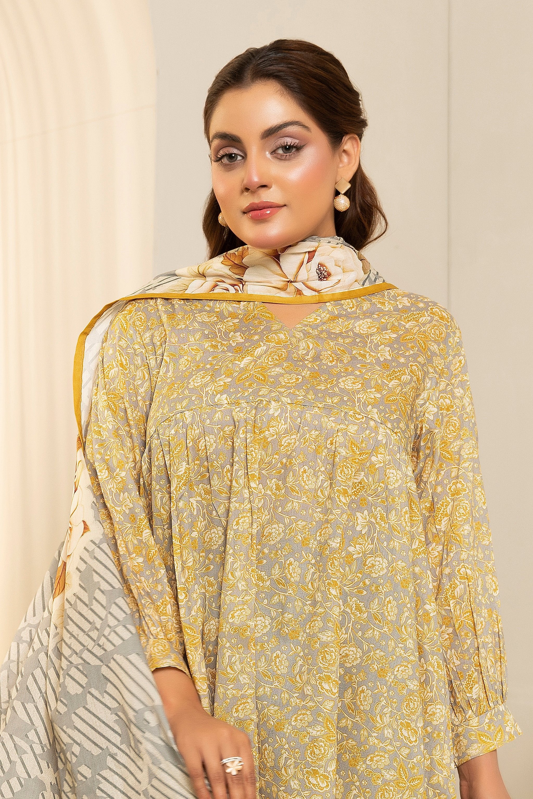 3 Piece Grey Unstitched Printed Lawn - (Vol-103/22)3P-S-25-D12 - SAFANOOR Main image
