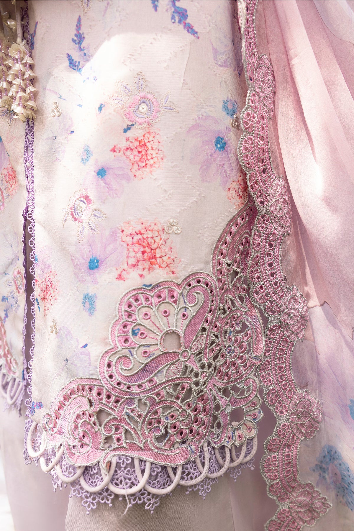 3 Piece Lilac Unstitched Embroidered Lawn - (Vol-108/12)3P-S-25-D3 - SAFANOOR
