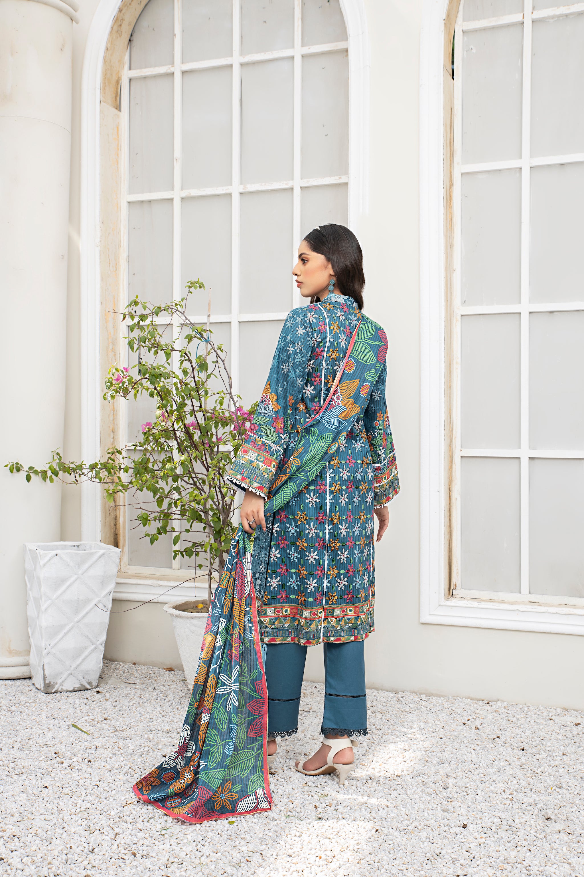 3 Piece Ocean Blue Unstitched Embroidered Lawn - (Vol-69/20)3P-S-24-D-7 - SAFANOOR