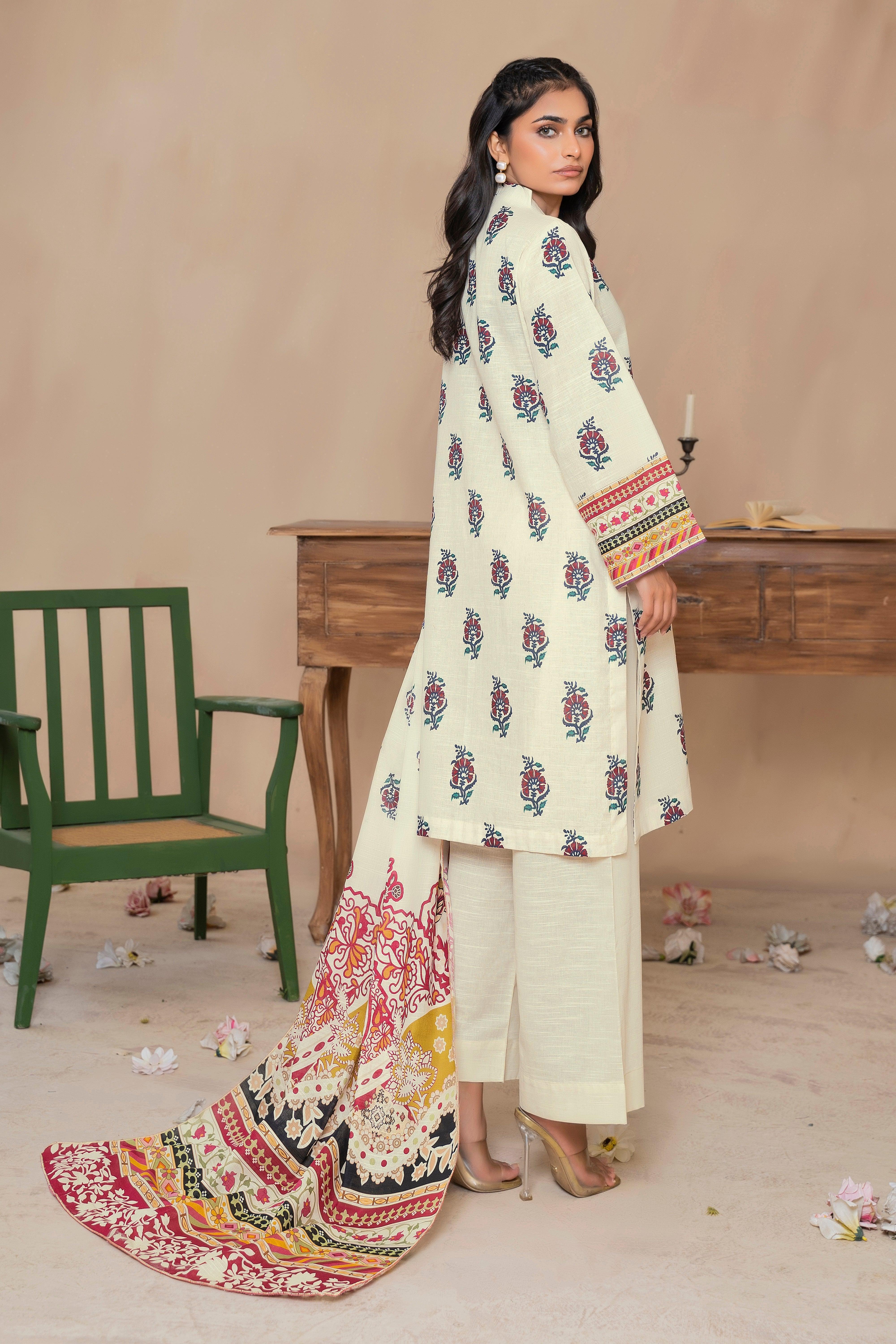 3 Piece Off White Khaddar Unstitched - SafaNoor