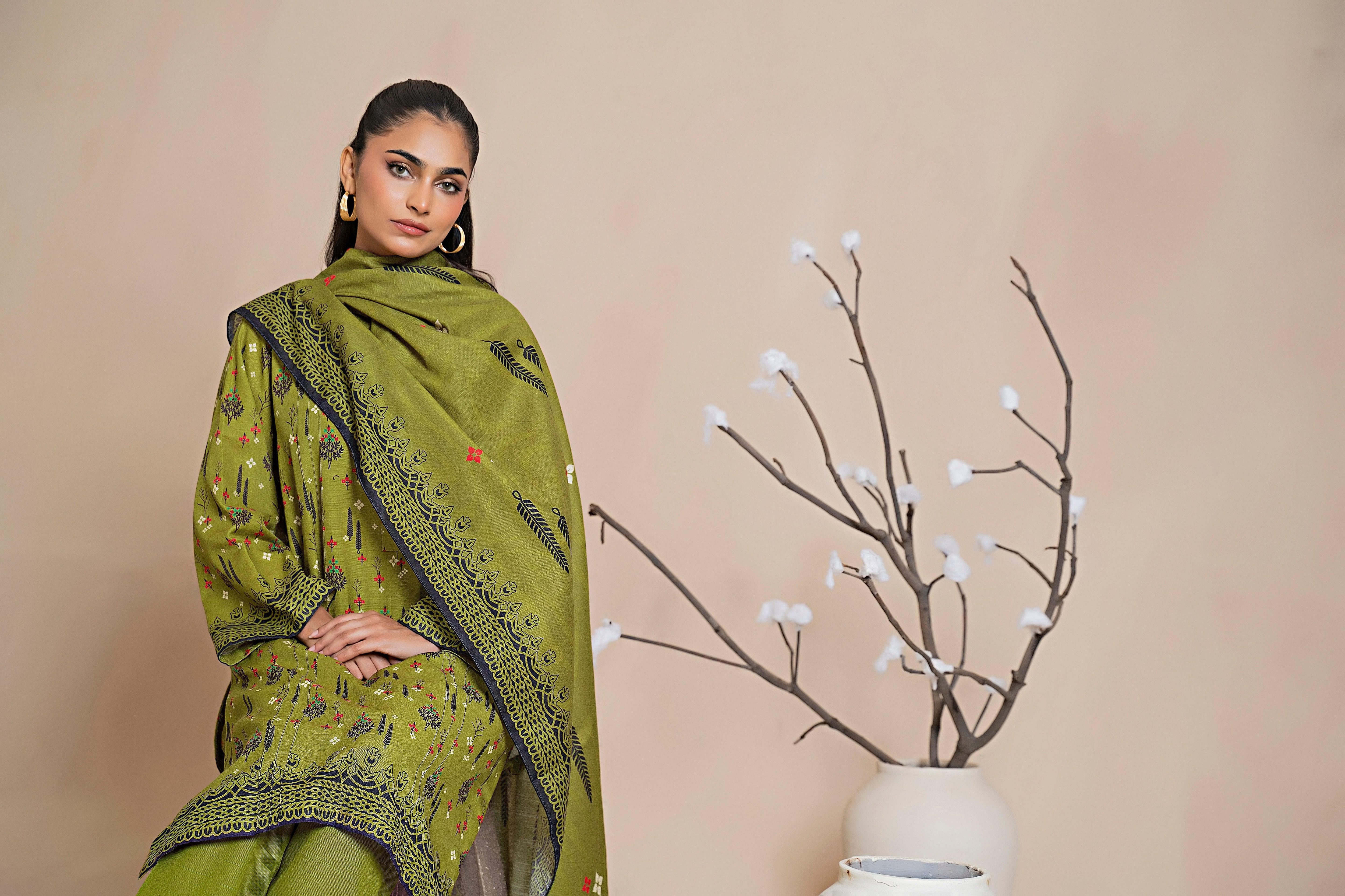3 Piece Olive Green Khaddar Unstitched - SafaNoor