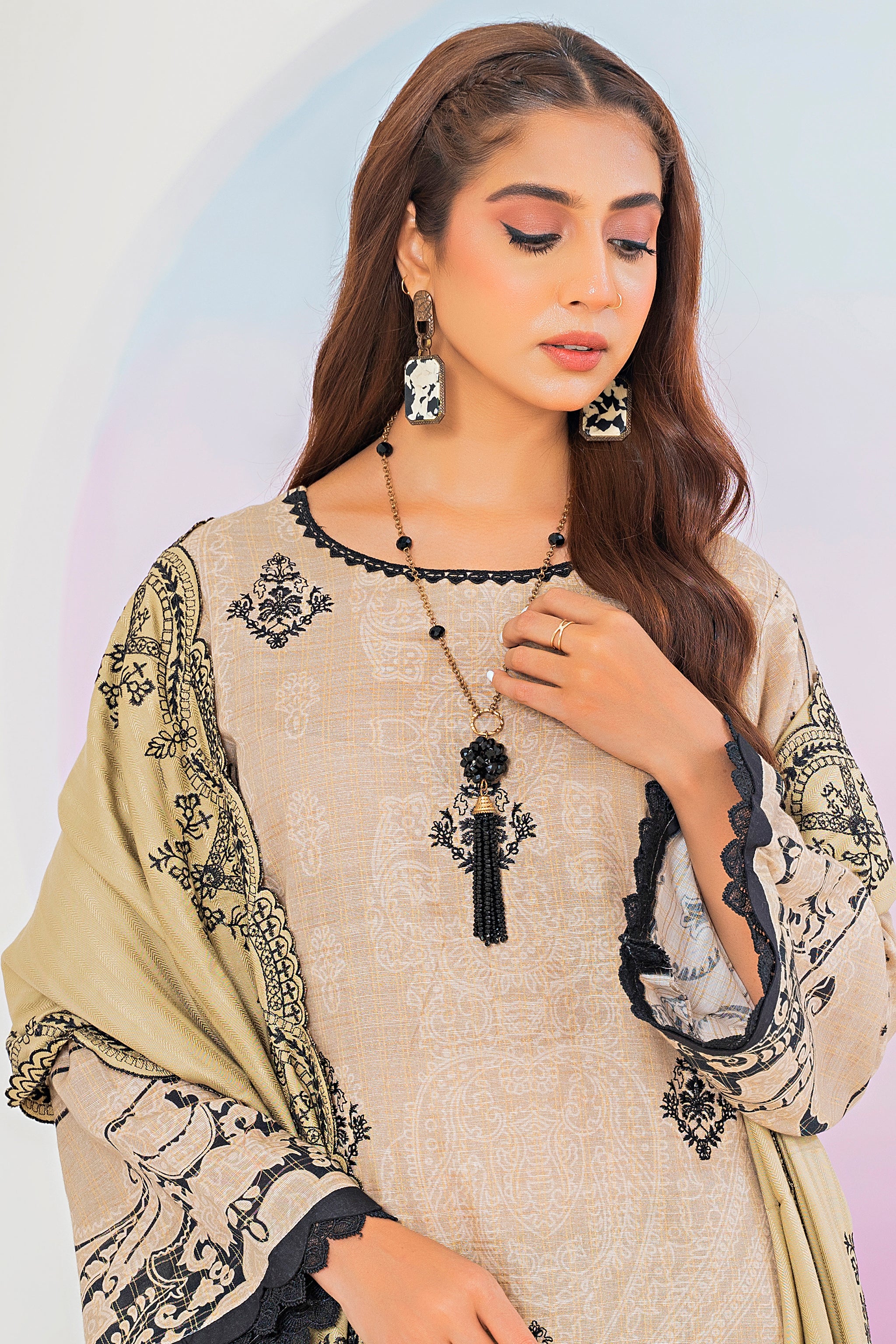 3 Piece Olive Printed Khaddar Unstitched - (Vol-80/12)3P-W-24-D11 - SAFANOOR