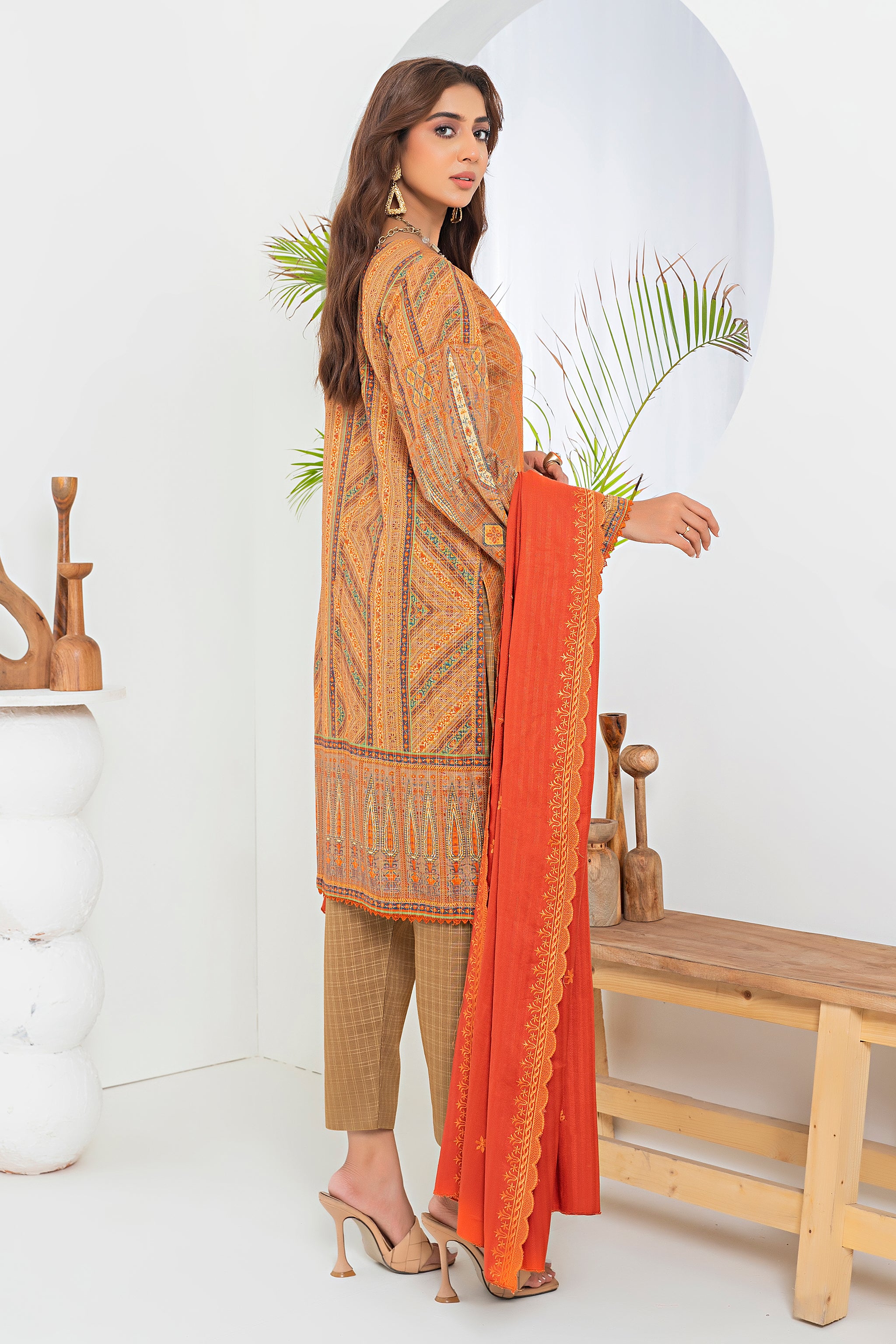 3 Piece Orange Printed Khaddar Unstitched - (Vol-80/12)3P-W-24-D12 - SAFANOOR