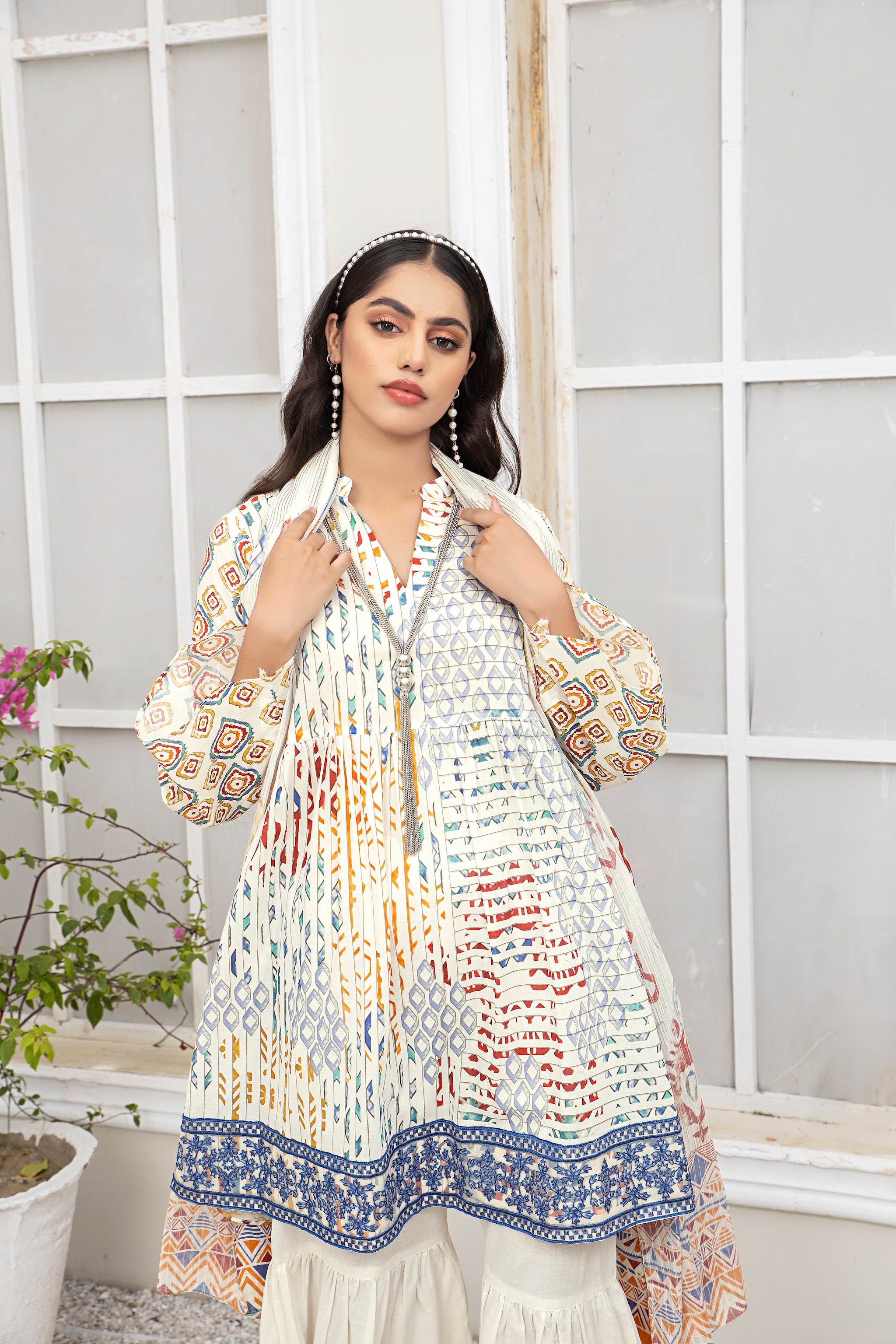 3 Piece Pearl White Unstitched Embroidered Lawn - (Vol-69/20)3P-S-24-D-5 - SAFANOOR