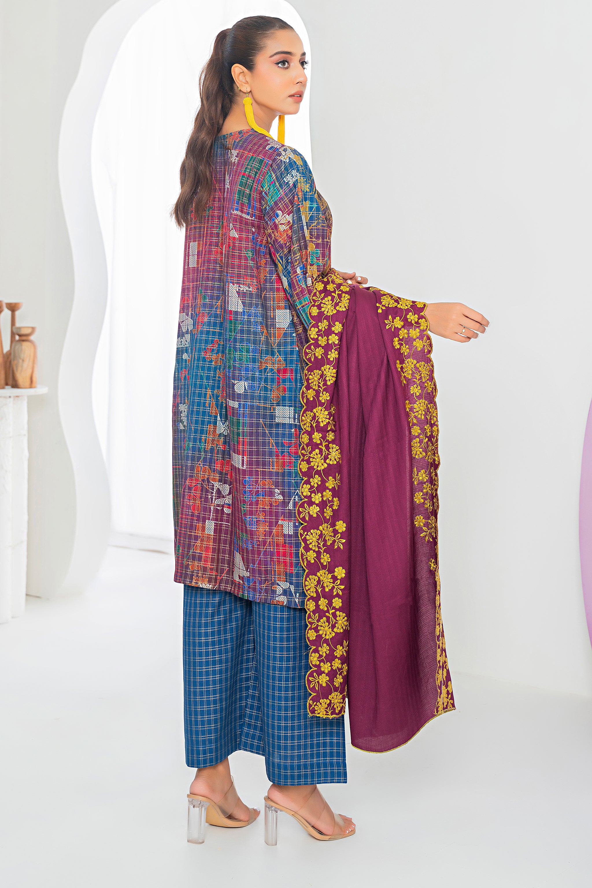 3 Piece Plum Printed Khaddar Unstitched - (Vol-80/12)3P-W-24-D8 - SAFANOOR