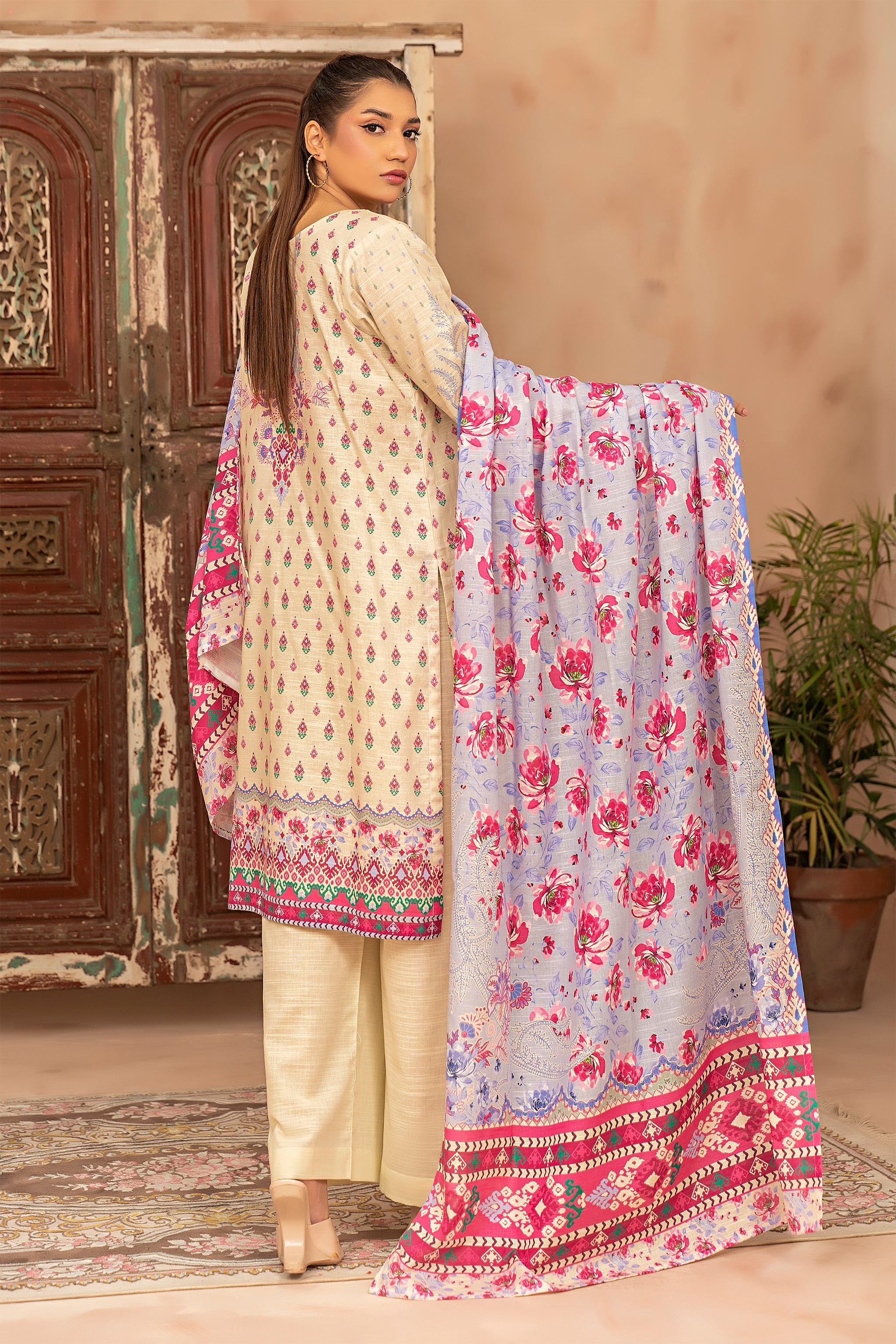 3 Piece Skin Khaddar Unstitched - (Vol-78/10)3P-W-24-D-7 - SAFANOOR