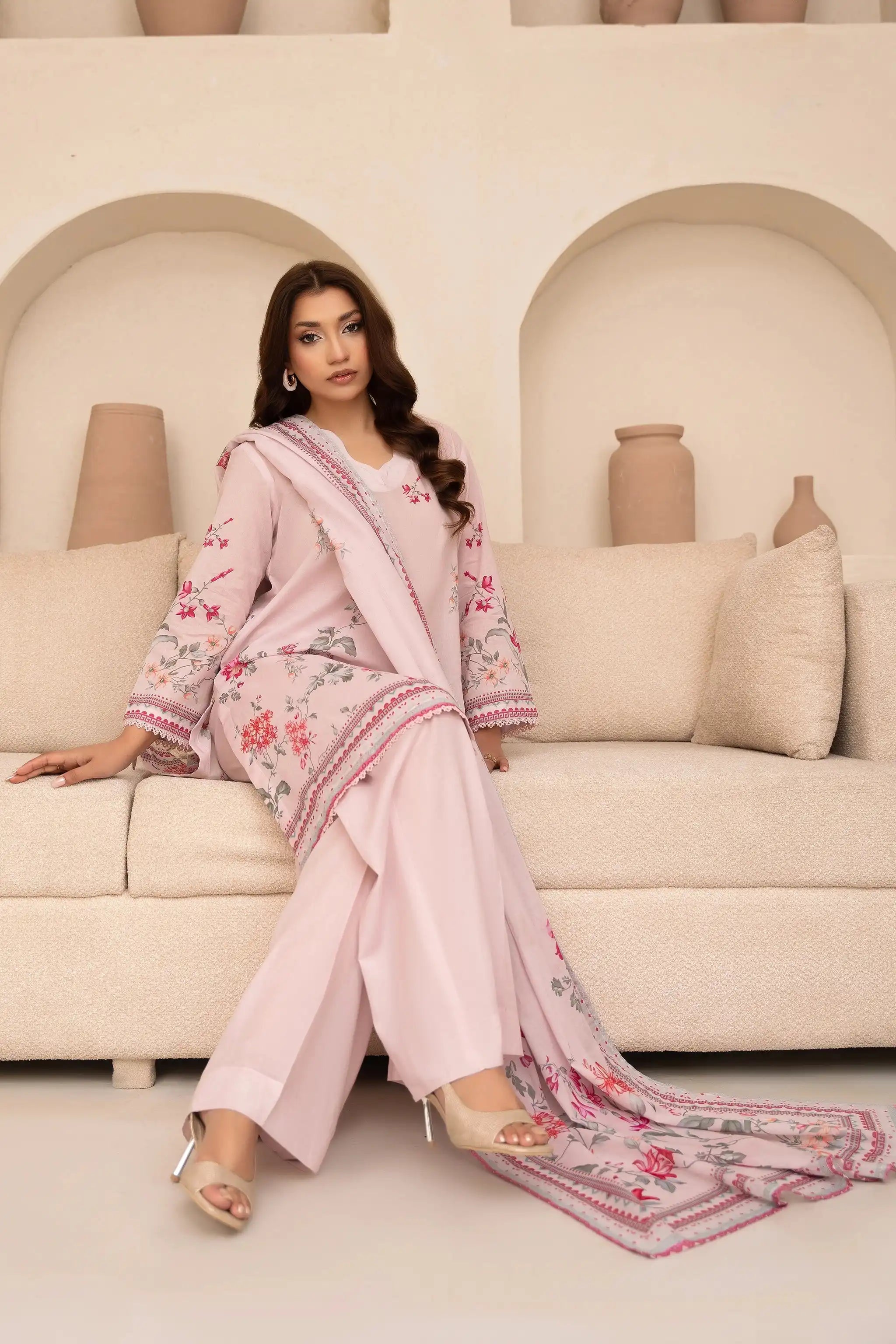3 Piece Unstitched Baby Pink Premium Printed Lawn Suit By Safa Noor Summer 2026 Niga Collection
