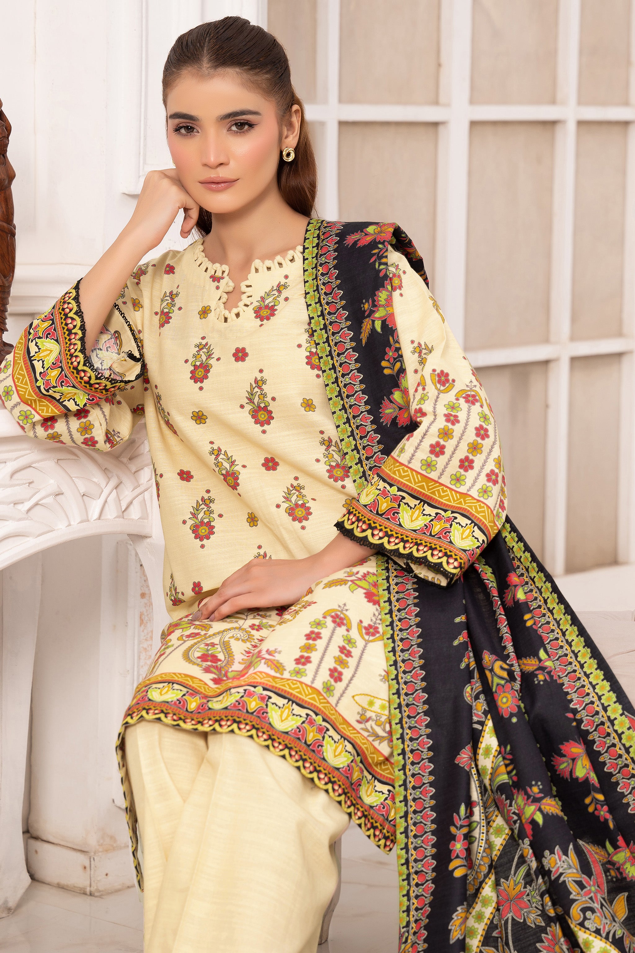 3 Piece Unstitched Beige Premium Khaddar - (Vol-116/12)D3 - SAFANOOOR
