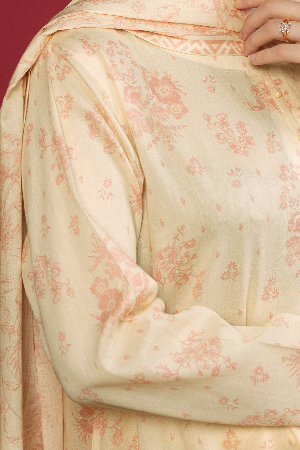 3 Piece Unstitched Beige Printed Lawn - (Vol-106/23)3P-S-25-D6 - SAFANOOR