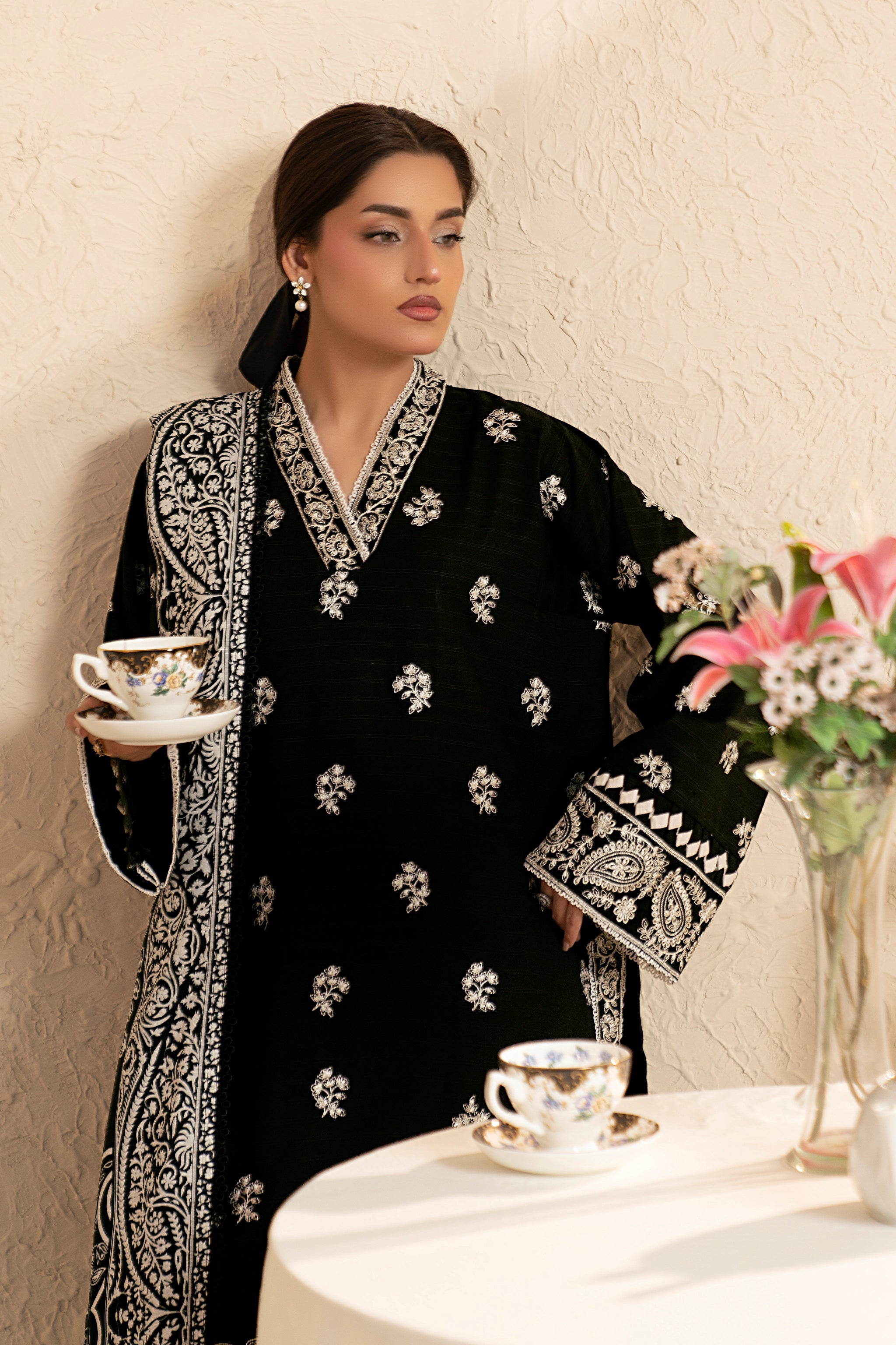 3 Piece Unstitched Black Premium Embroidered Lawn - Safa Noor